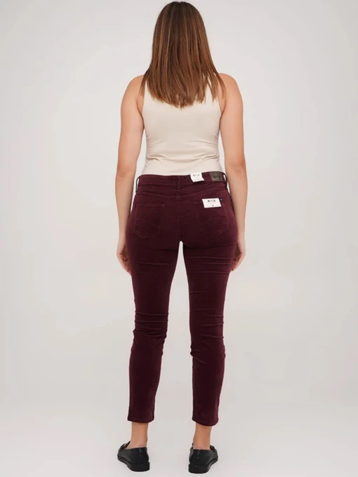 Бавовняні Жіночі Завужені джинси Mustang Jeans фото 2