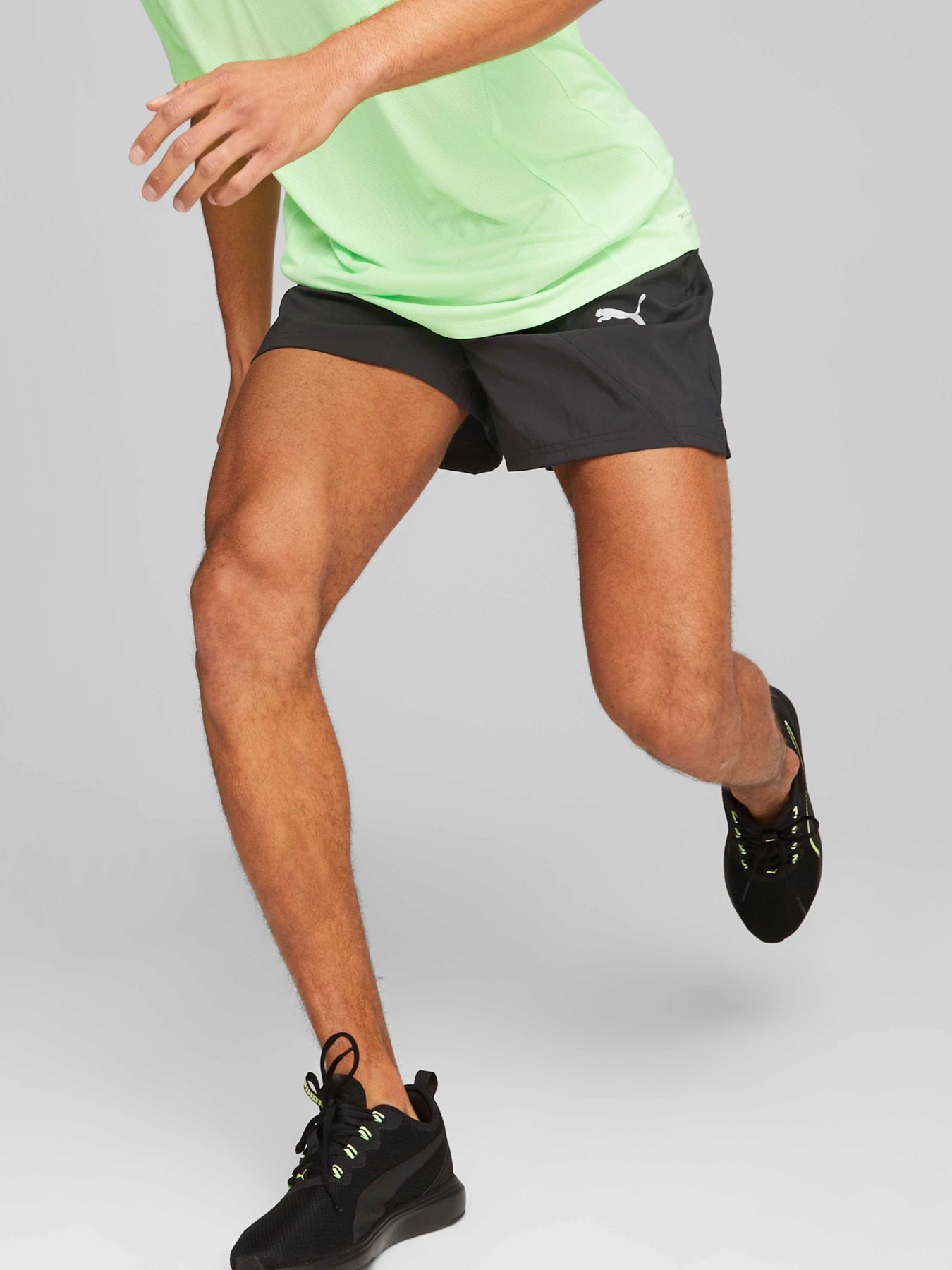 Шорти PUMA Run Fav Woven 5 Short M модель 523158 Шорти PUMA Run Fav Woven 5 Short M модель 523158 Фото