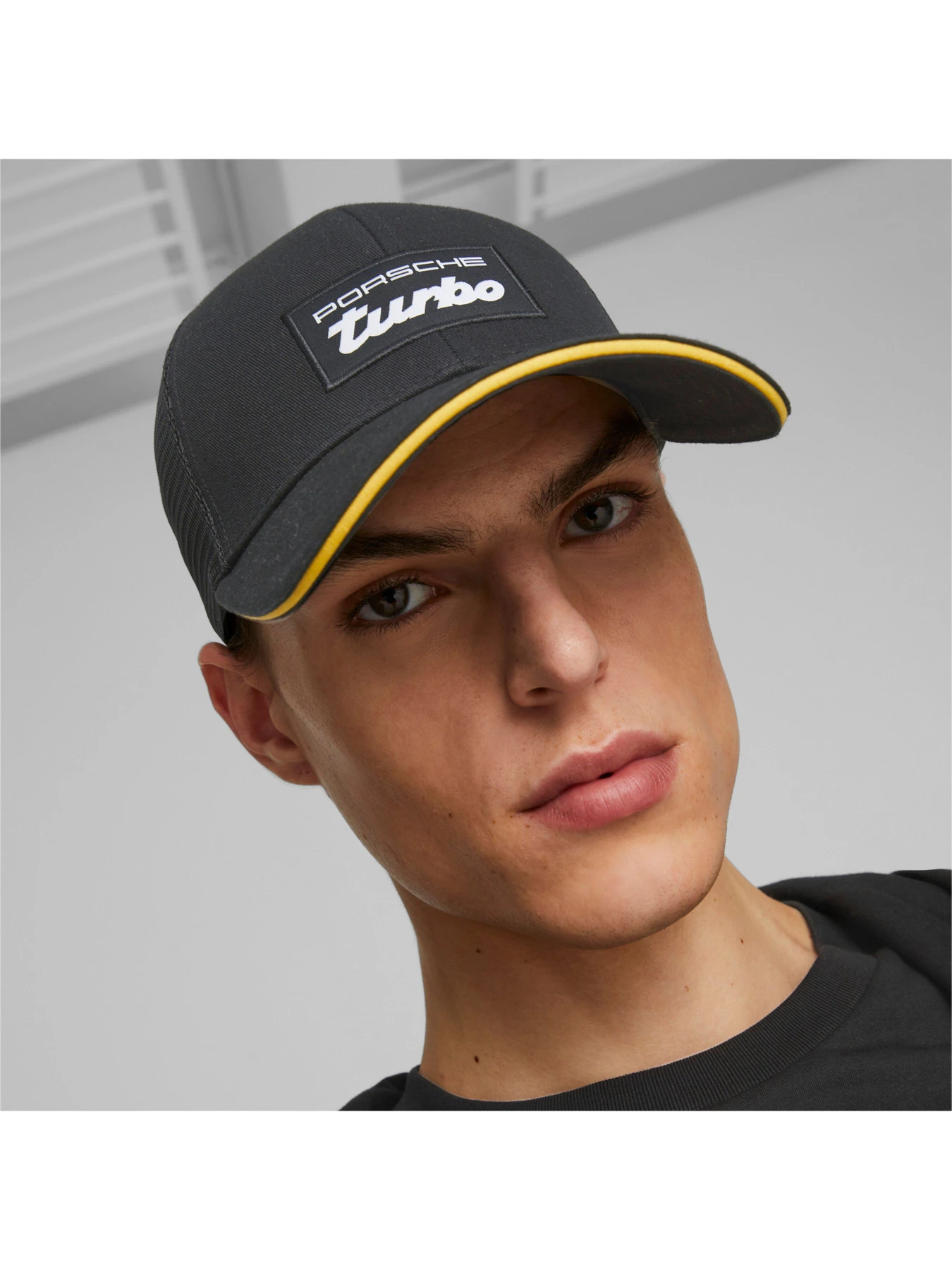 Шапки и кепки PUMA Porsche Legacy Trucker Cap модель 024466 Шапки и кепки PUMA Porsche Legacy Trucker Cap модель 024466 Фото