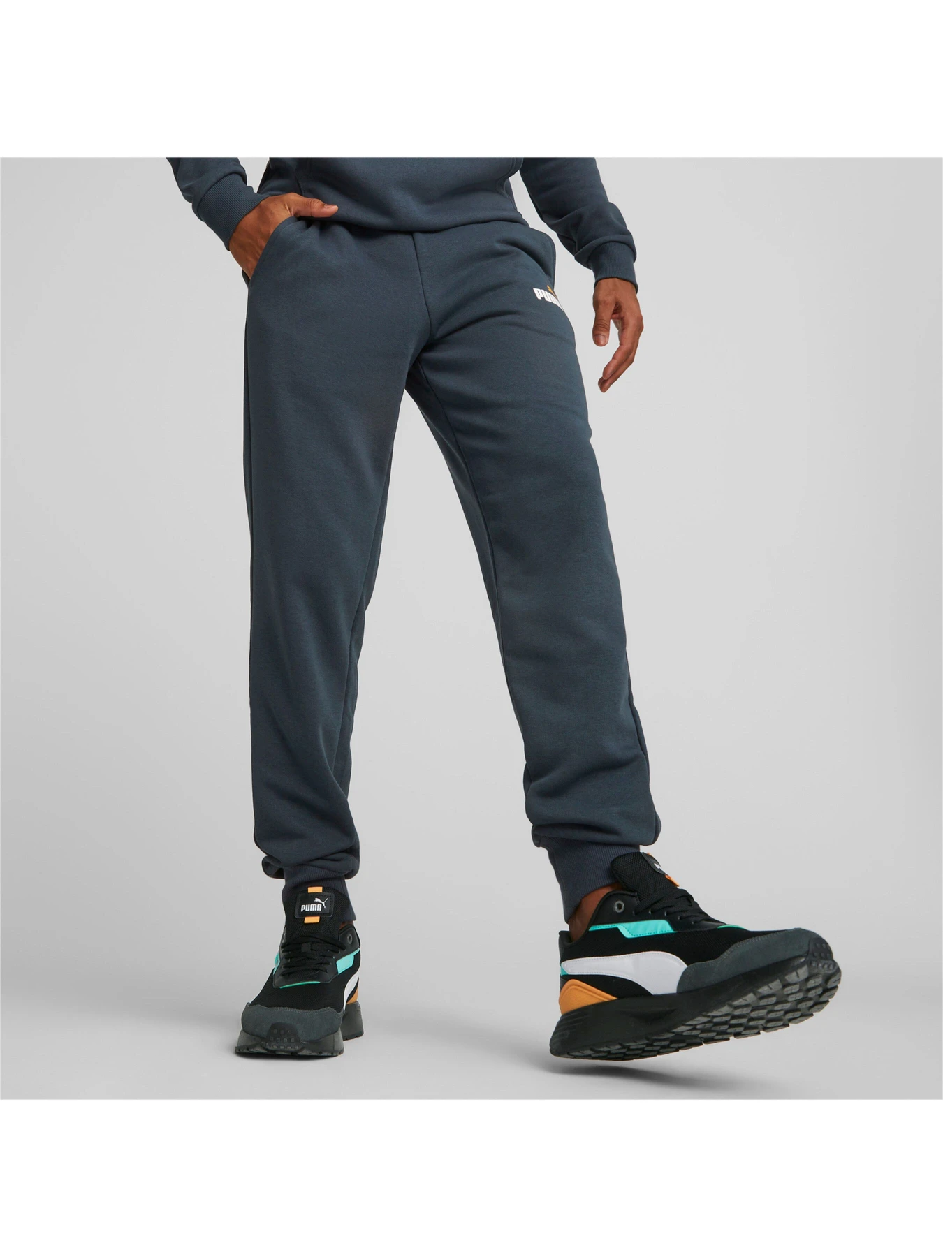 Брюки PUMA модель 586768 Брюки PUMA модель 586768 Фото