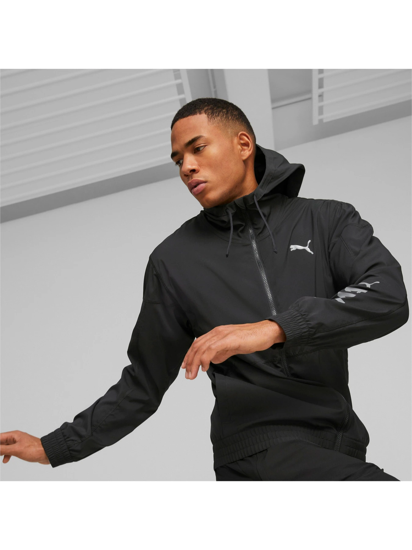 Куртки и дубленки PUMA модель 522128 Куртки и дубленки PUMA модель 522128 Фото