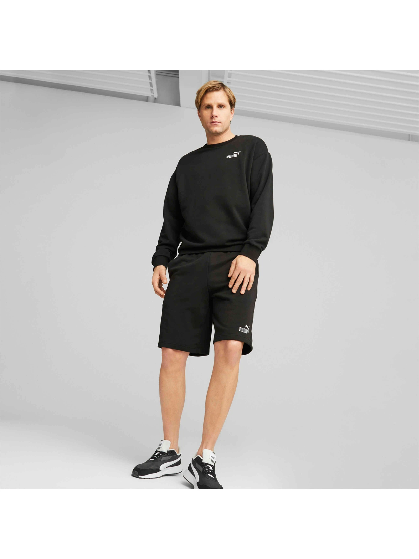 Костюми PUMA Relaxed Sweat Suit модель 673308 Костюми PUMA Relaxed Sweat Suit модель 673308 Фото