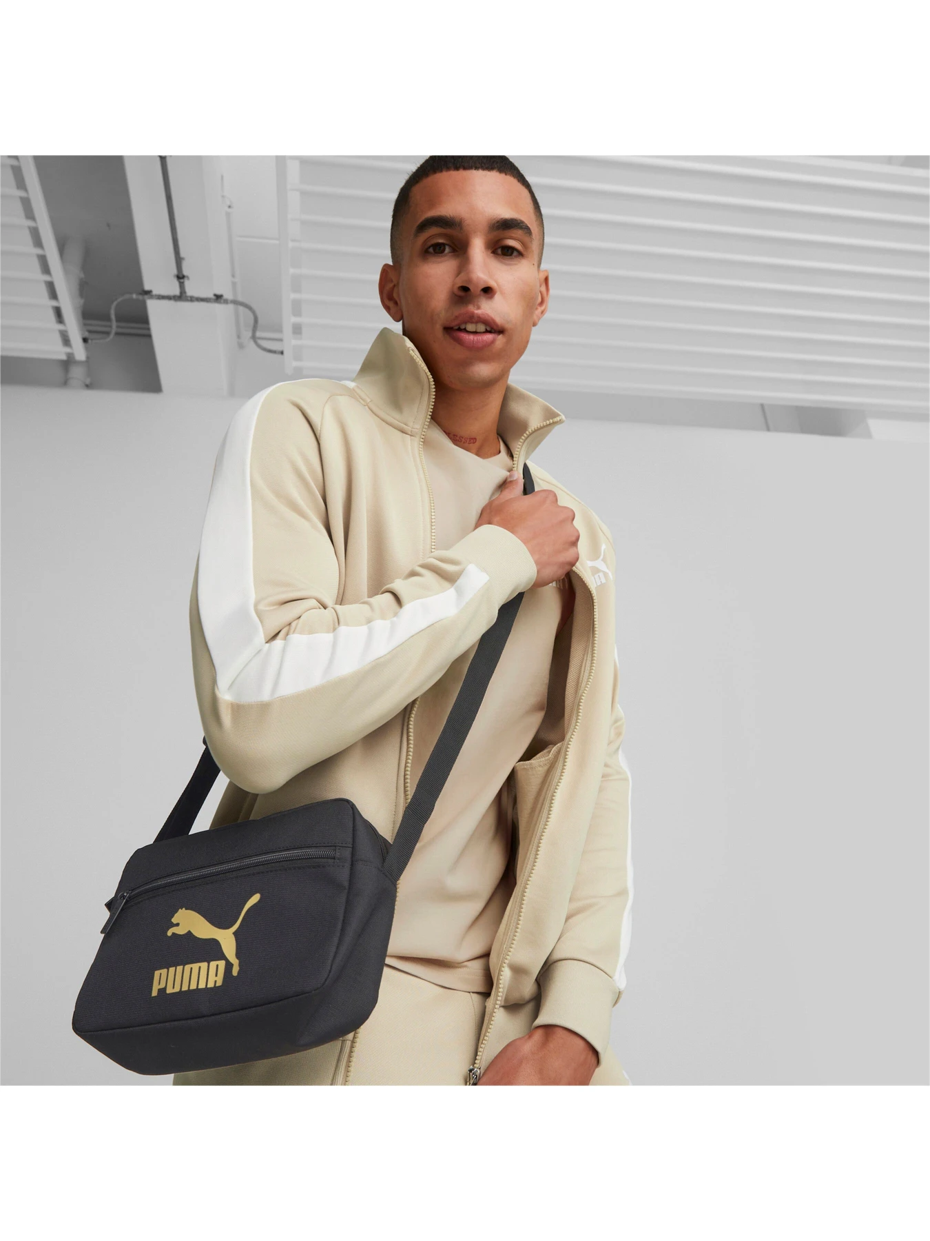Сумки PUMA Classics Archive X-Body Bag модель 079649 Сумки PUMA Classics Archive X-Body Bag модель 079649 Фото