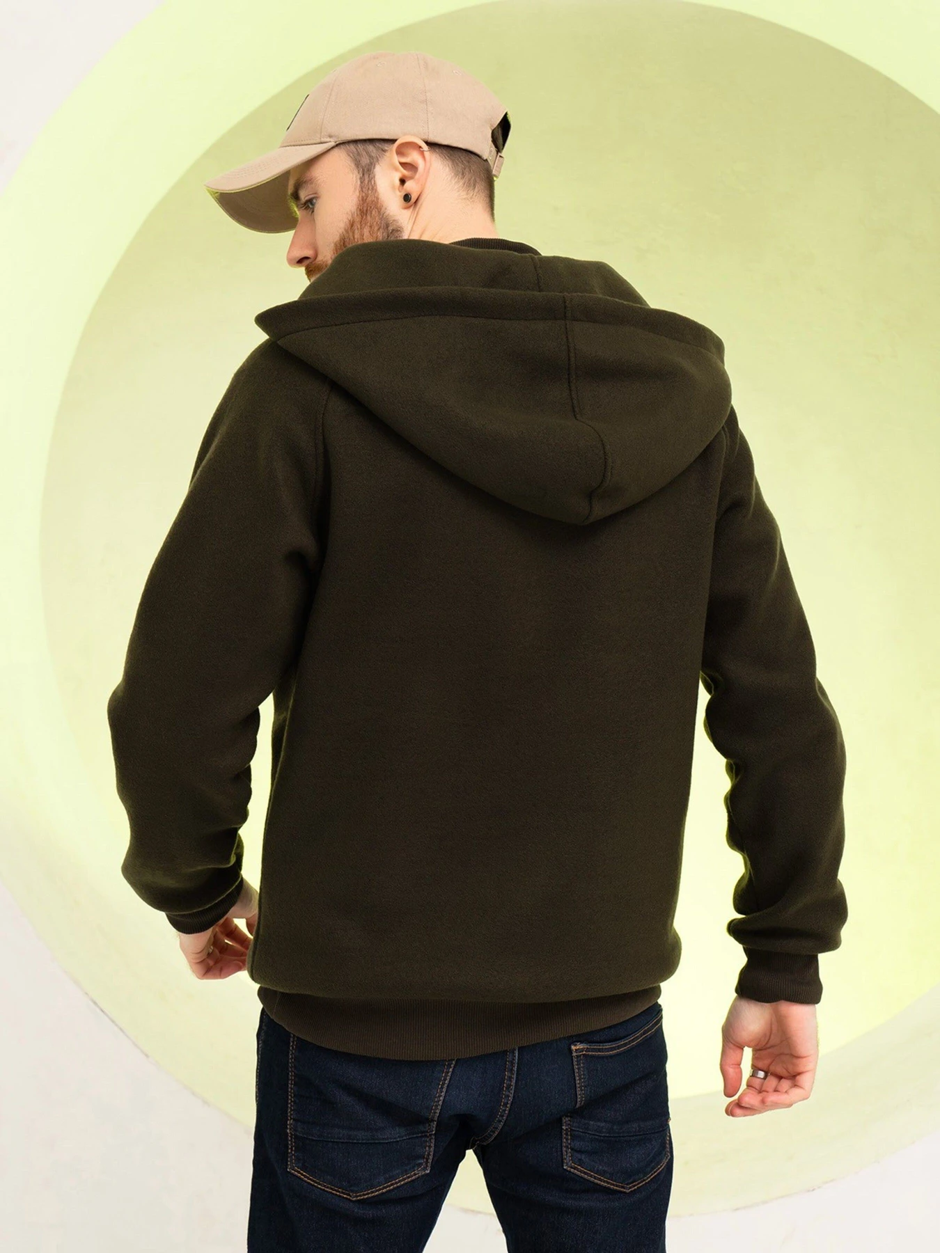 Худи и свитшоты ISSA Plus модель GN-516_khaki Худи и свитшоты ISSA Plus модель GN-516_khaki Фото