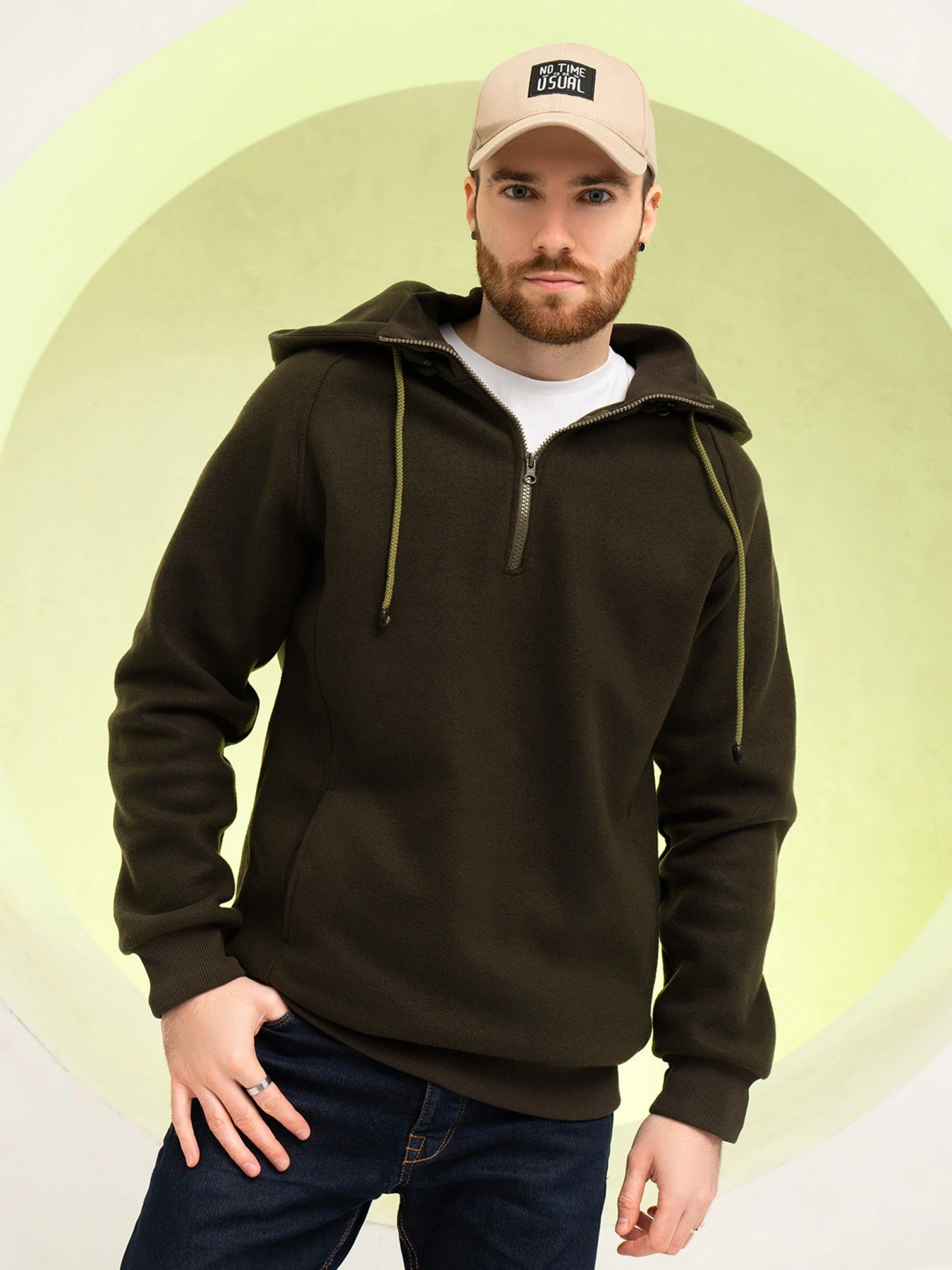 Худи и свитшоты ISSA Plus модель GN-516_khaki Худи и свитшоты ISSA Plus модель GN-516_khaki Фото