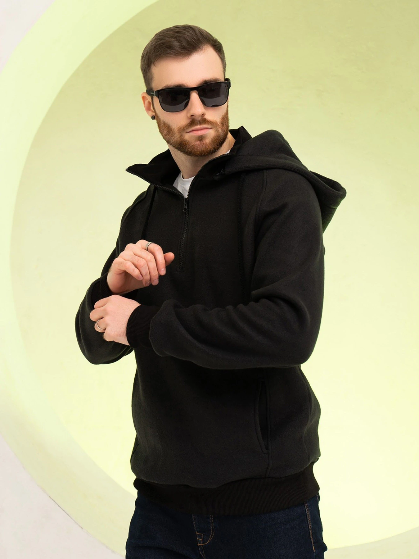 Худи и свитшоты ISSA Plus модель GN-516_black Худи и свитшоты ISSA Plus модель GN-516_black Фото