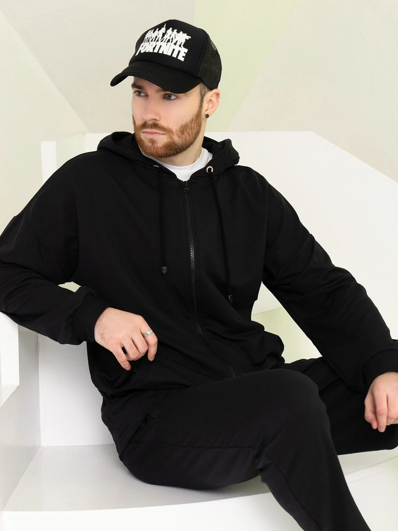 Костюмы ISSA Plus модель GN-531_black Костюмы ISSA Plus модель GN-531_black Фото