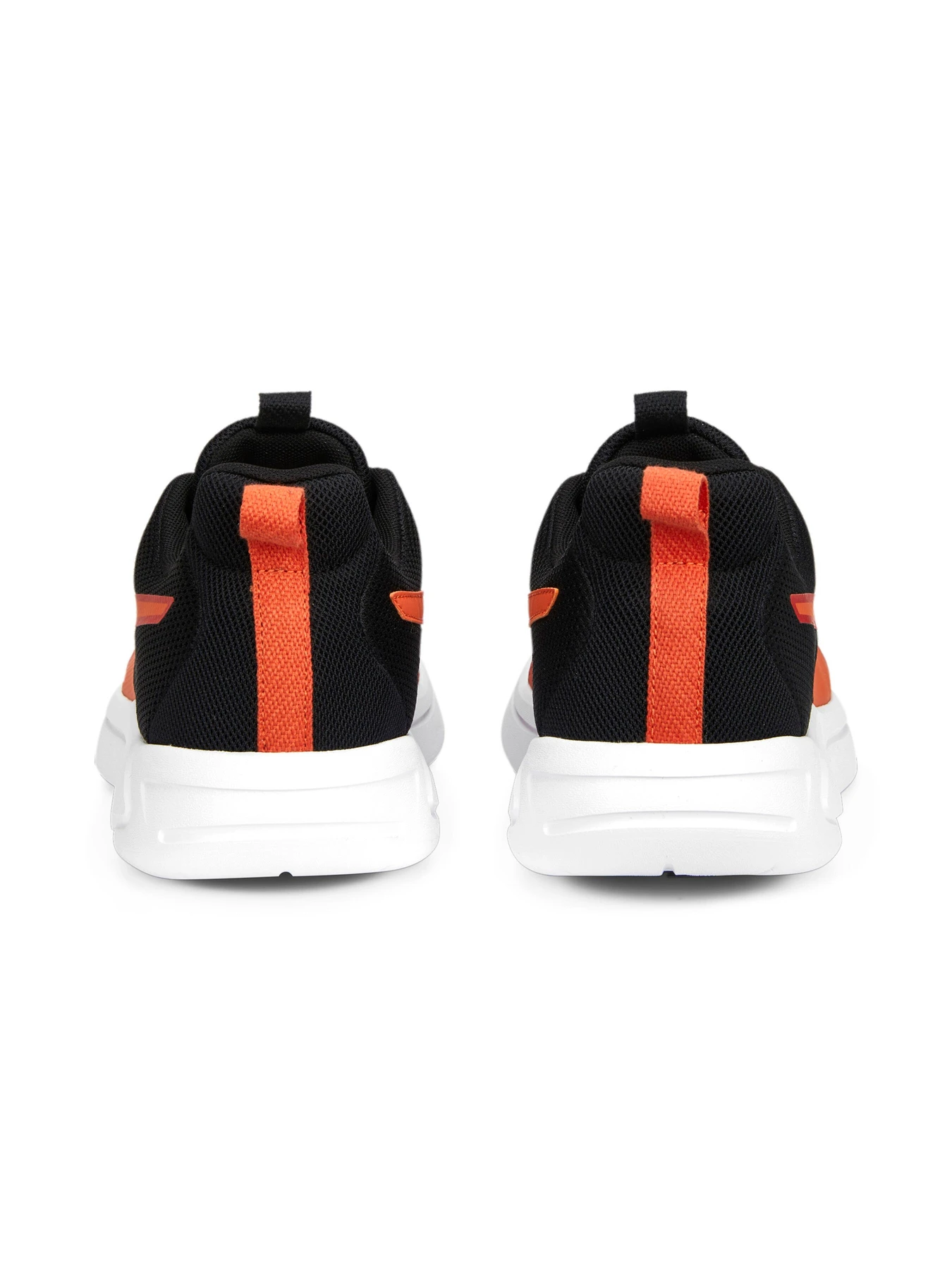 Кросівки PUMA Resolve Modern Weave модель 377994 Фото