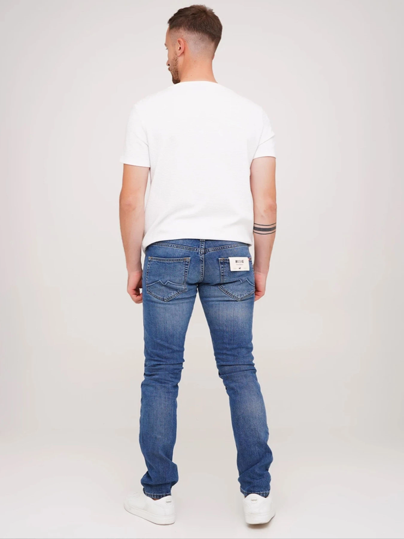 Джинсы Mustang Jeans модель 4010000 Джинсы Mustang Jeans модель 4010000 Фото