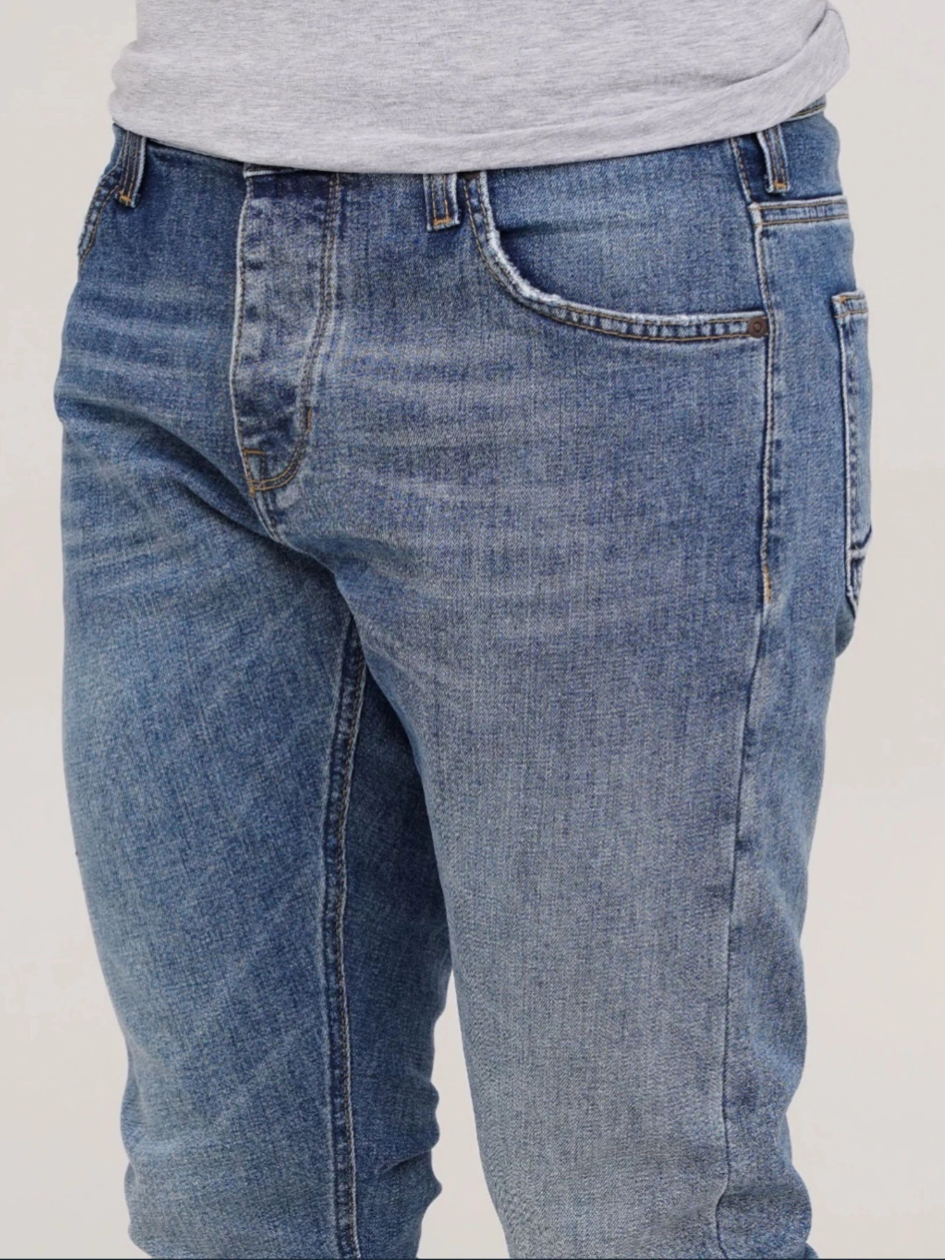 Джинсы Mustang Jeans модель 4010009 Джинсы Mustang Jeans модель 4010009 Фото