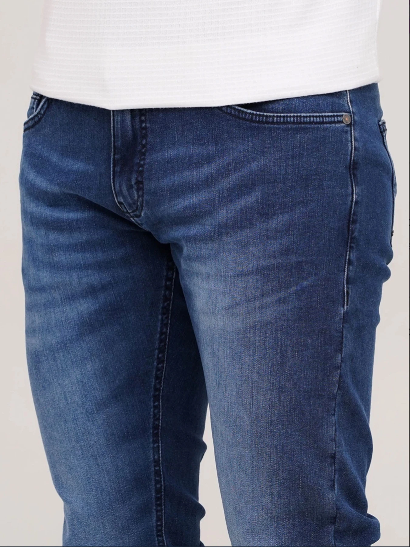 Джинсы Mustang Jeans модель 4011300 Джинсы Mustang Jeans модель 4011300 Фото