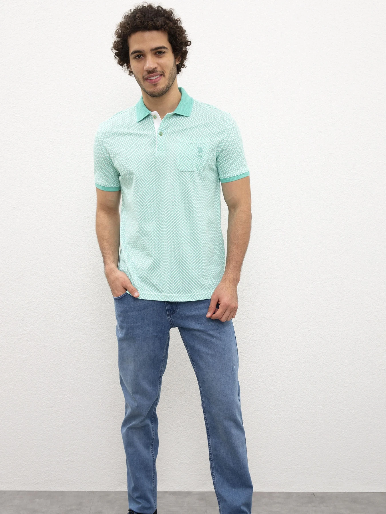 Футболки и поло US Polo модель G081SZ011.000.984320.VR090 Футболки и поло US Polo модель G081SZ011.000.984320.VR090 Фото