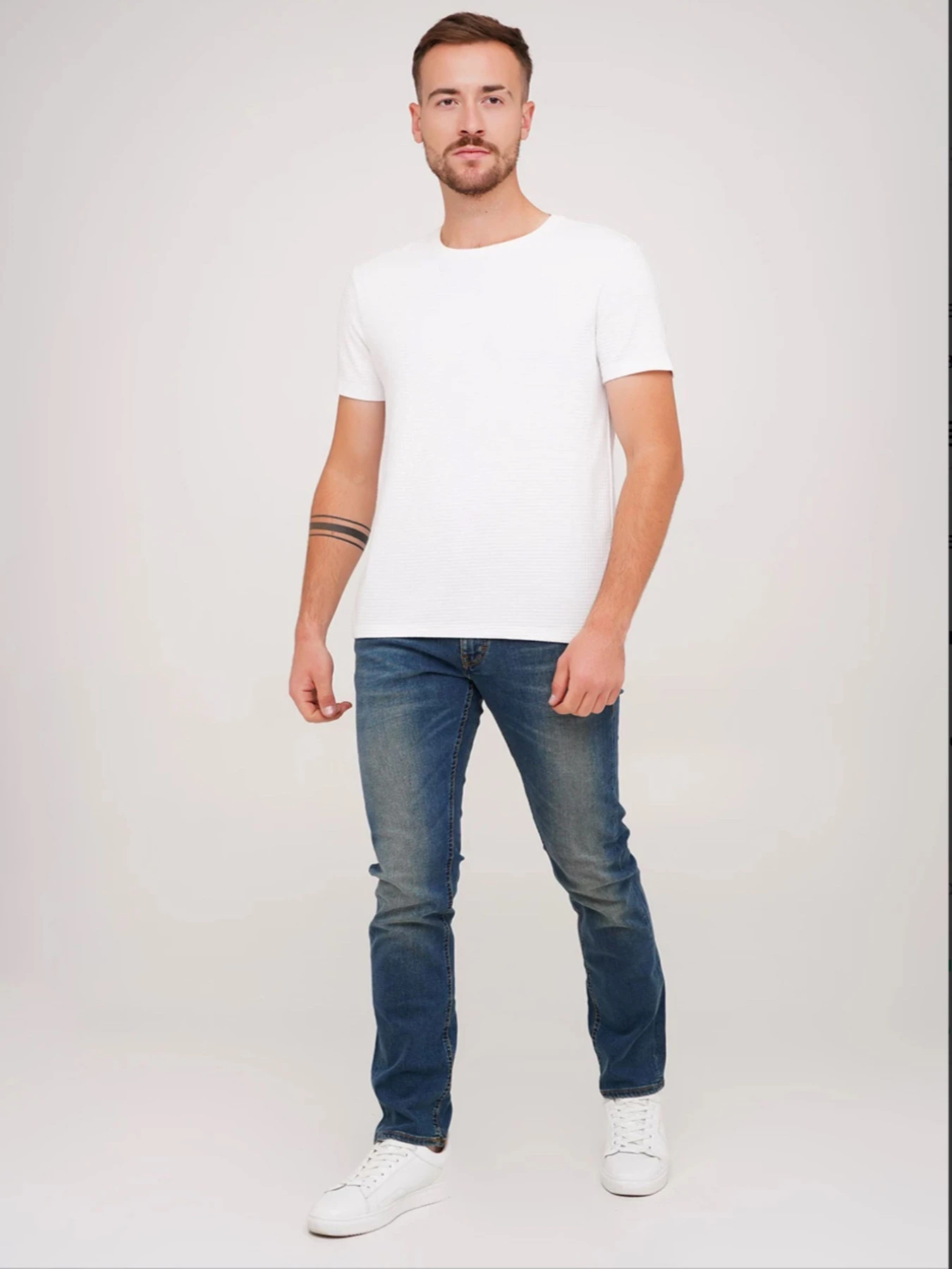 Джинсы Mustang Jeans модель 4003854 Джинсы Mustang Jeans модель 4003854 Фото