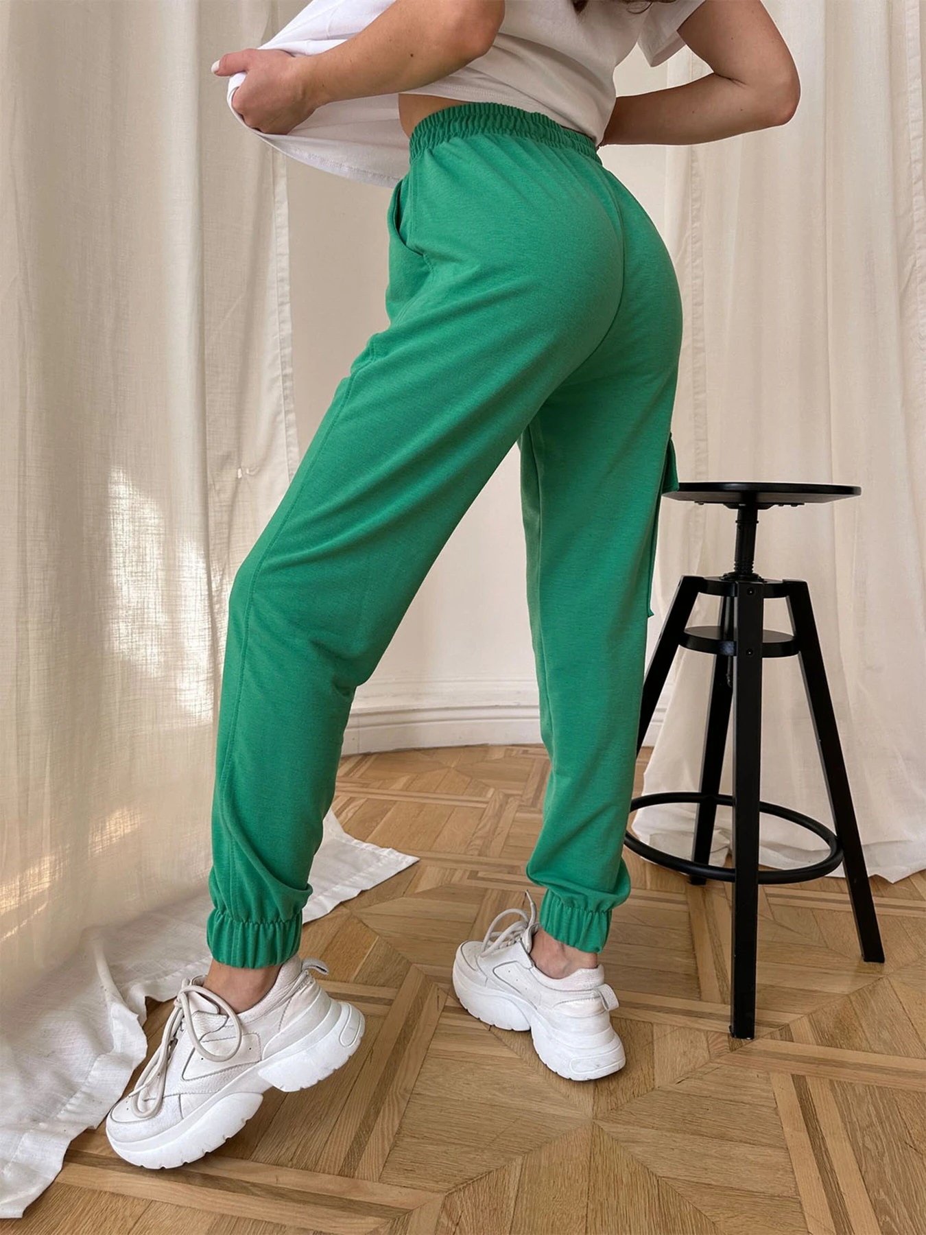 Брюки ISSA Plus модель 13718_green Брюки ISSA Plus модель 13718_green Фото