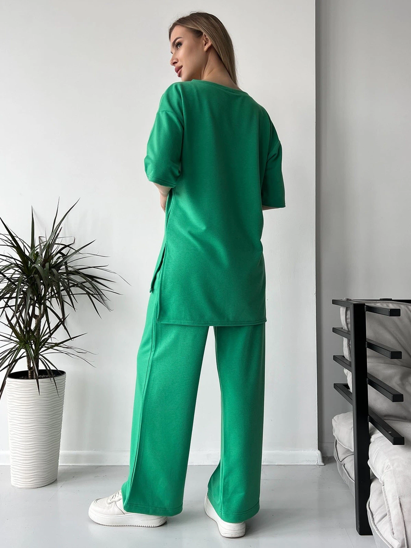 Костюмы ISSA Plus модель 13719_green Костюмы ISSA Plus модель 13719_green Фото