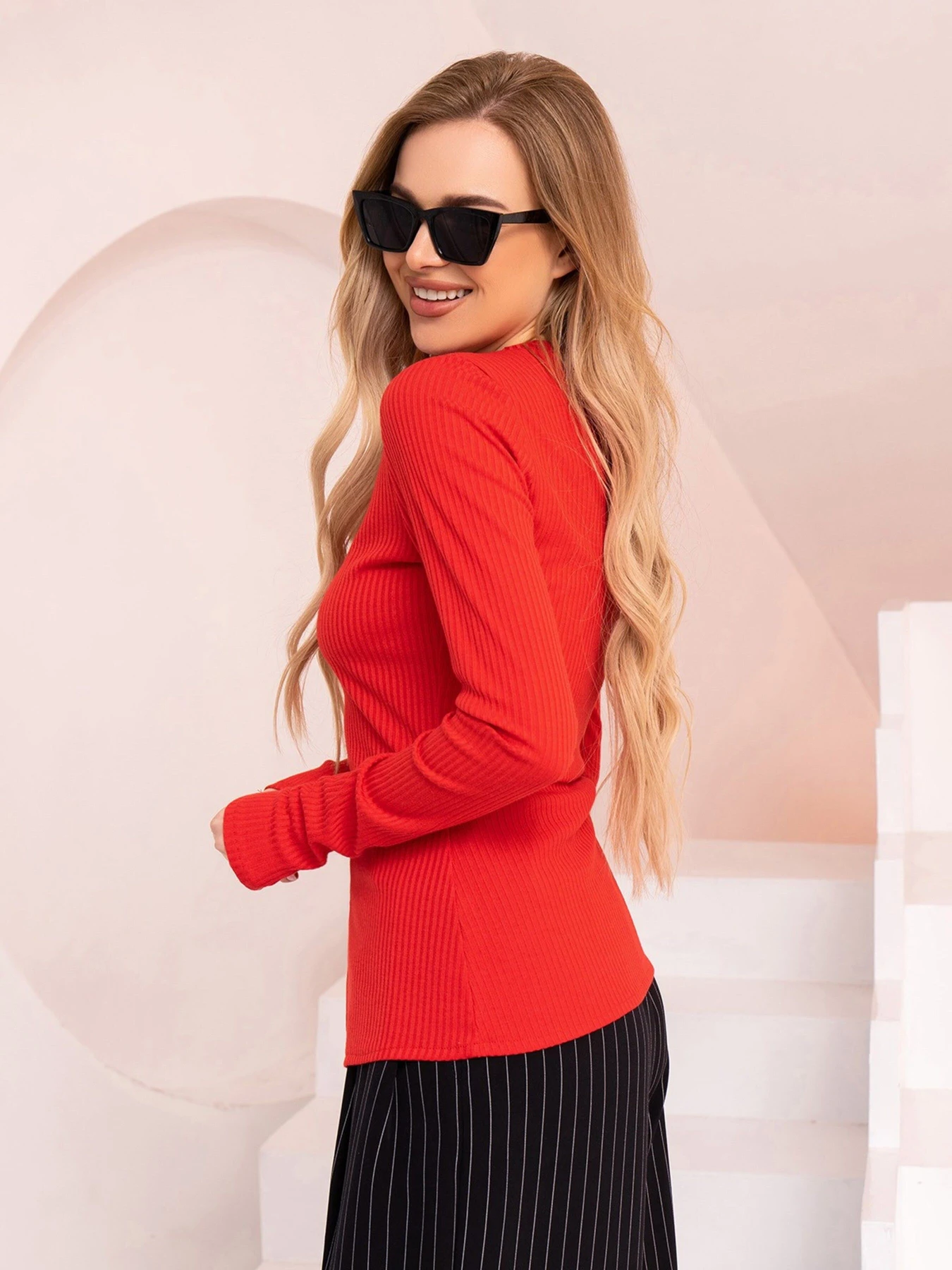 Свитры и кардиганы ISSA Plus модель 13722_red Фото