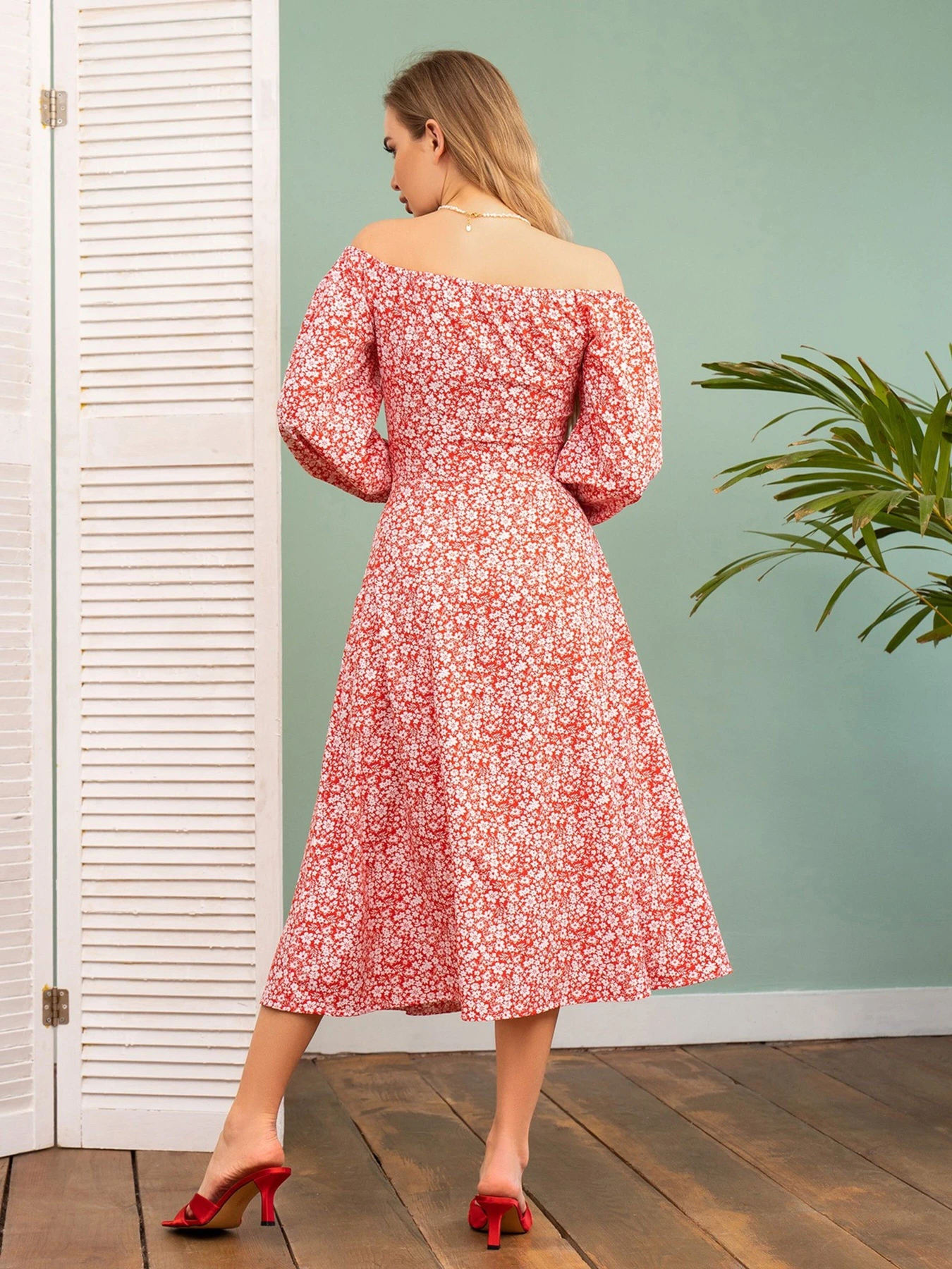 Платья ISSA Plus модель 13740_red Платья ISSA Plus модель 13740_red Фото