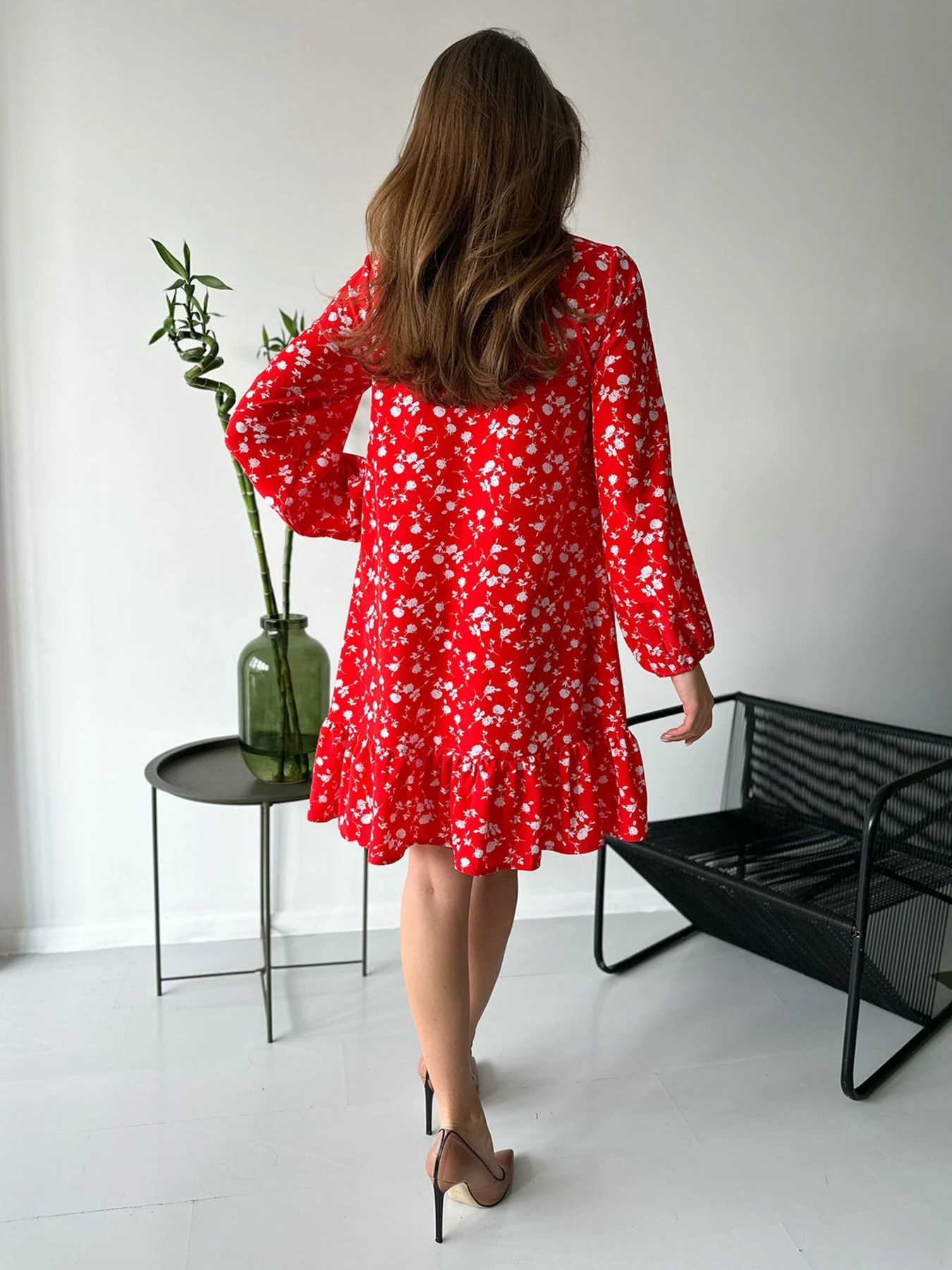 Сукні ISSA Plus модель 13761_red Сукні ISSA Plus модель 13761_red Фото