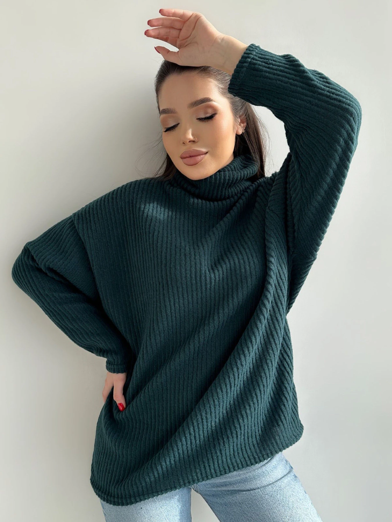 Светри та кардигани ISSA Plus модель 13763_green Светри та кардигани ISSA Plus модель 13763_green Фото