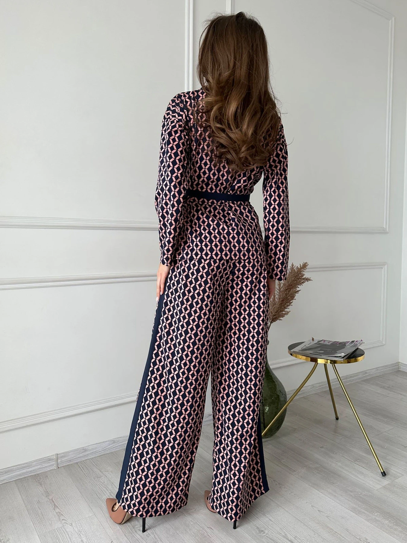 Костюмы ISSA Plus модель 13765_blue Костюмы ISSA Plus модель 13765_blue Фото