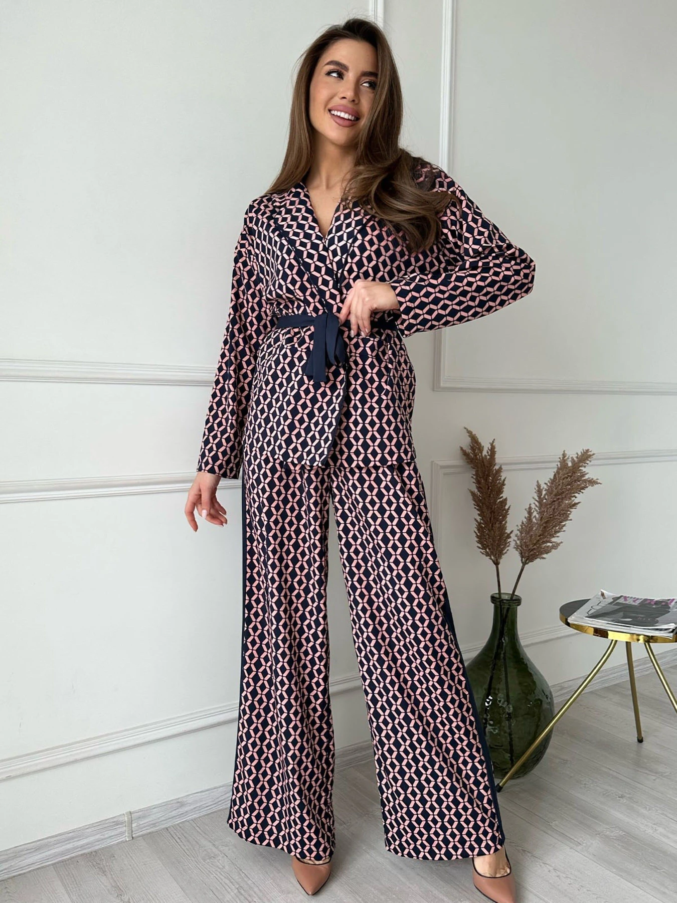 Костюмы ISSA Plus модель 13765_blue Костюмы ISSA Plus модель 13765_blue Фото