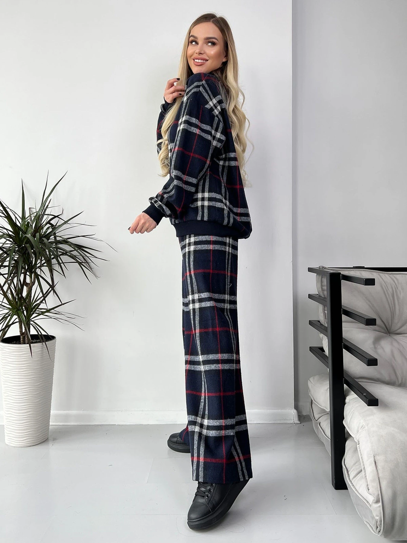 Костюмы ISSA Plus модель 13771_blue Костюмы ISSA Plus модель 13771_blue Фото