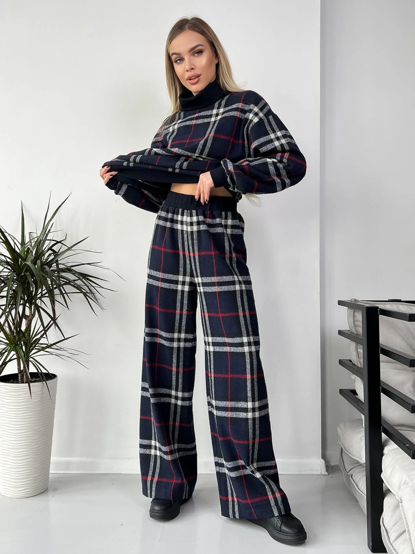 Костюмы ISSA Plus модель 13771_blue Костюмы ISSA Plus модель 13771_blue Фото