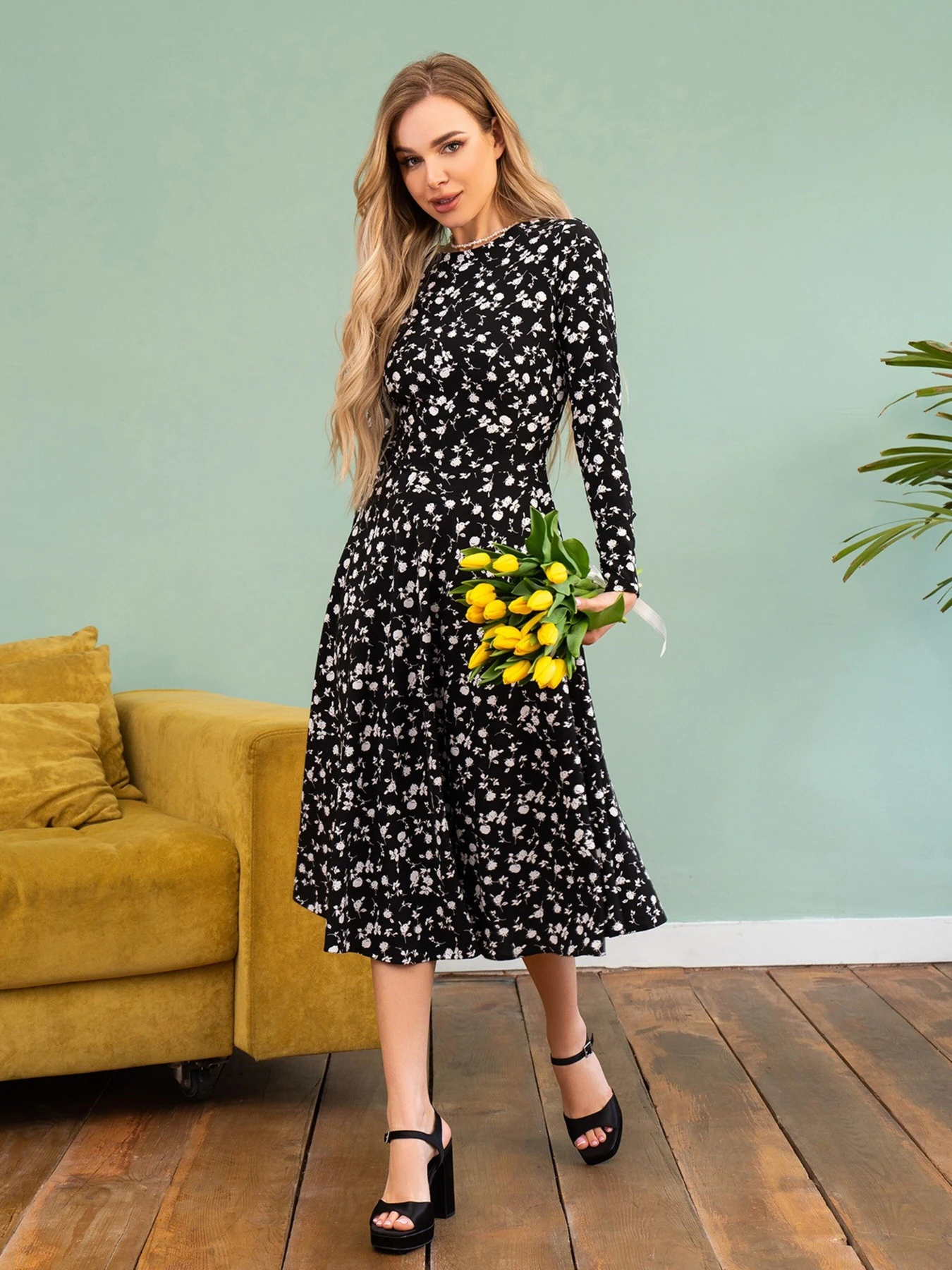 Сукні ISSA Plus модель 13772_black Фото