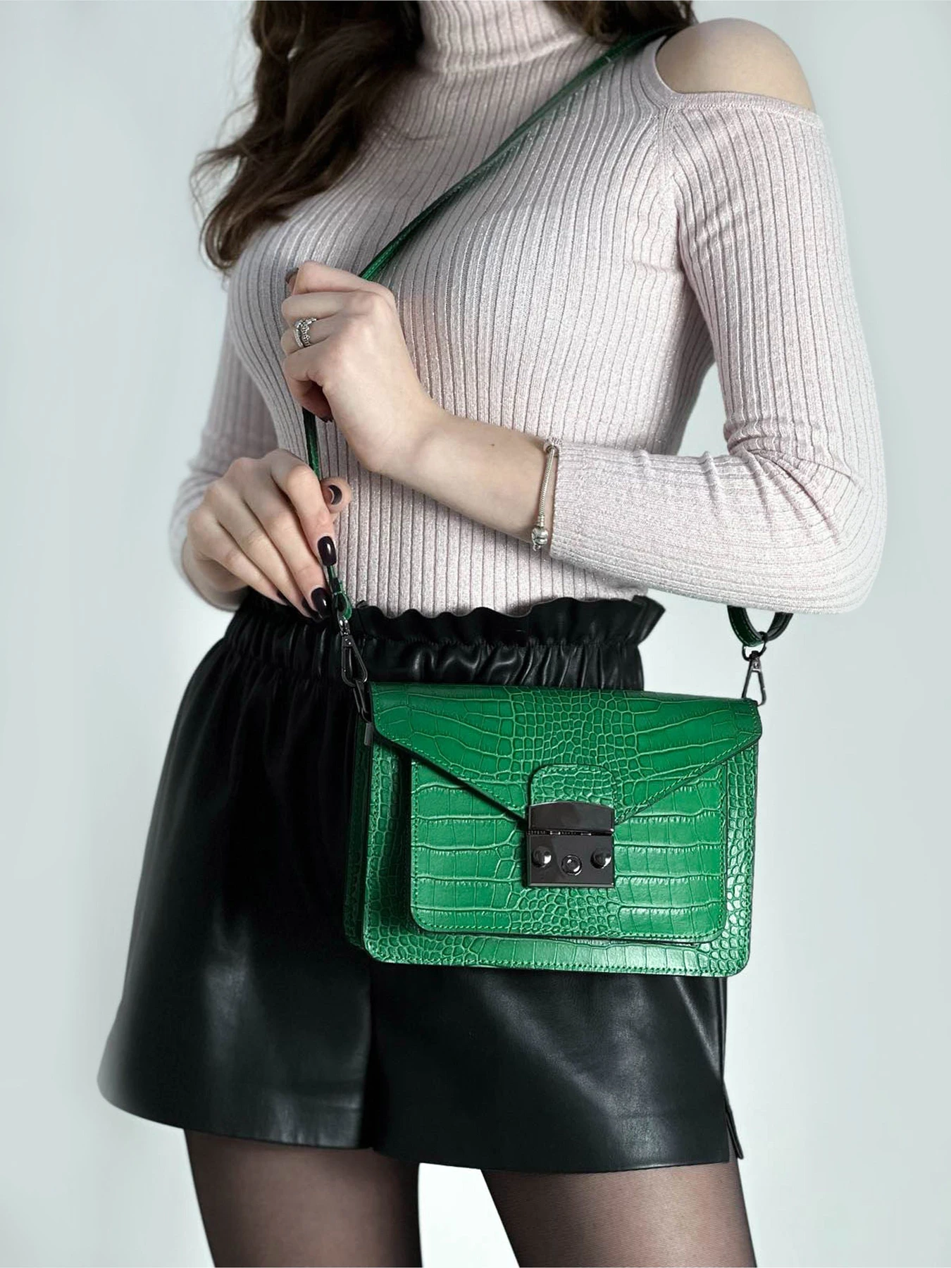 Сумки Bella Bertucci модель 5844-08-36 Фото