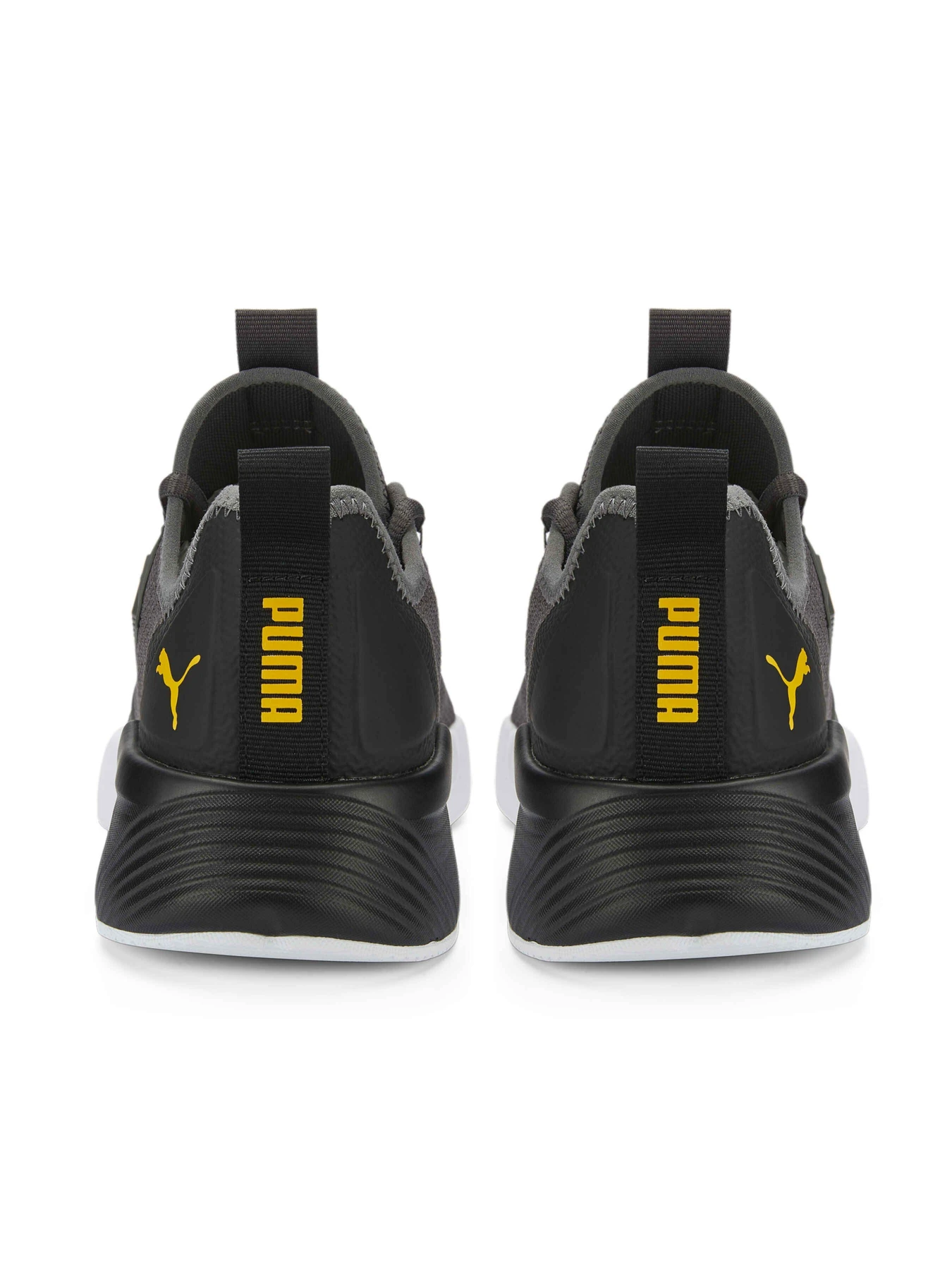 Кроссовки PUMA Retaliate Block модель 195549 Кроссовки PUMA Retaliate Block модель 195549 Фото