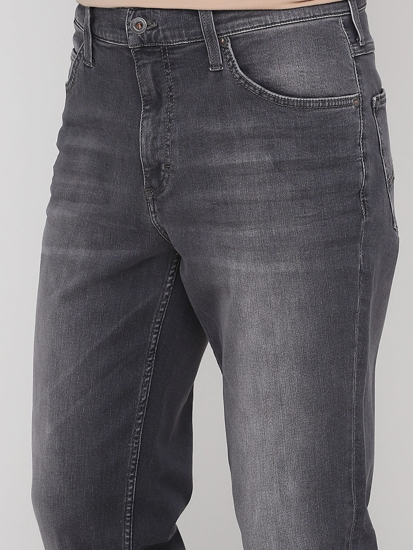 Джинсы Mustang Jeans модель 4011344 Джинсы Mustang Jeans модель 4011344 Фото