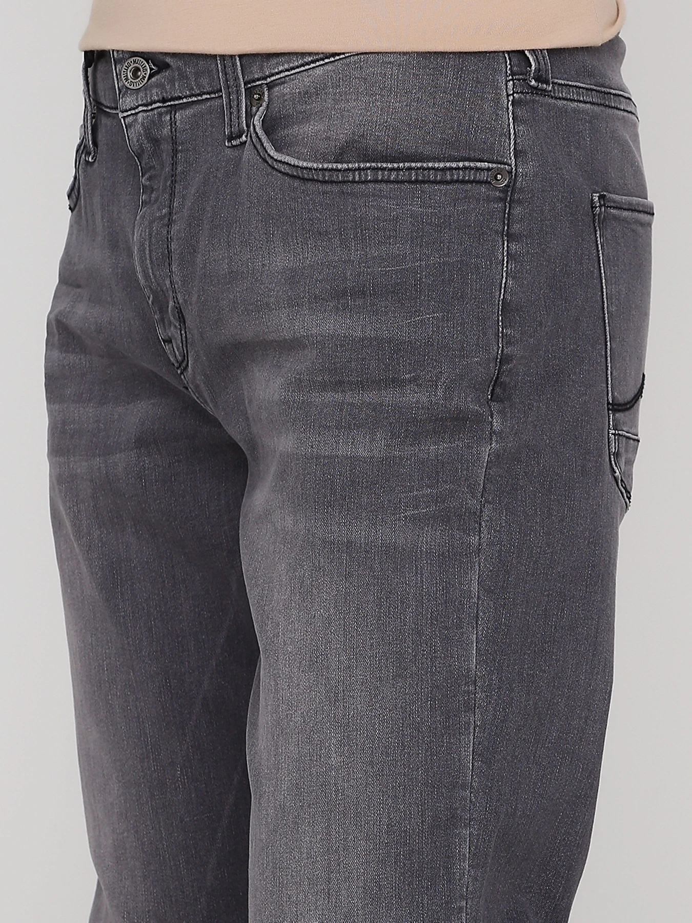 Джинсы Mustang Jeans модель 1010574 Фото