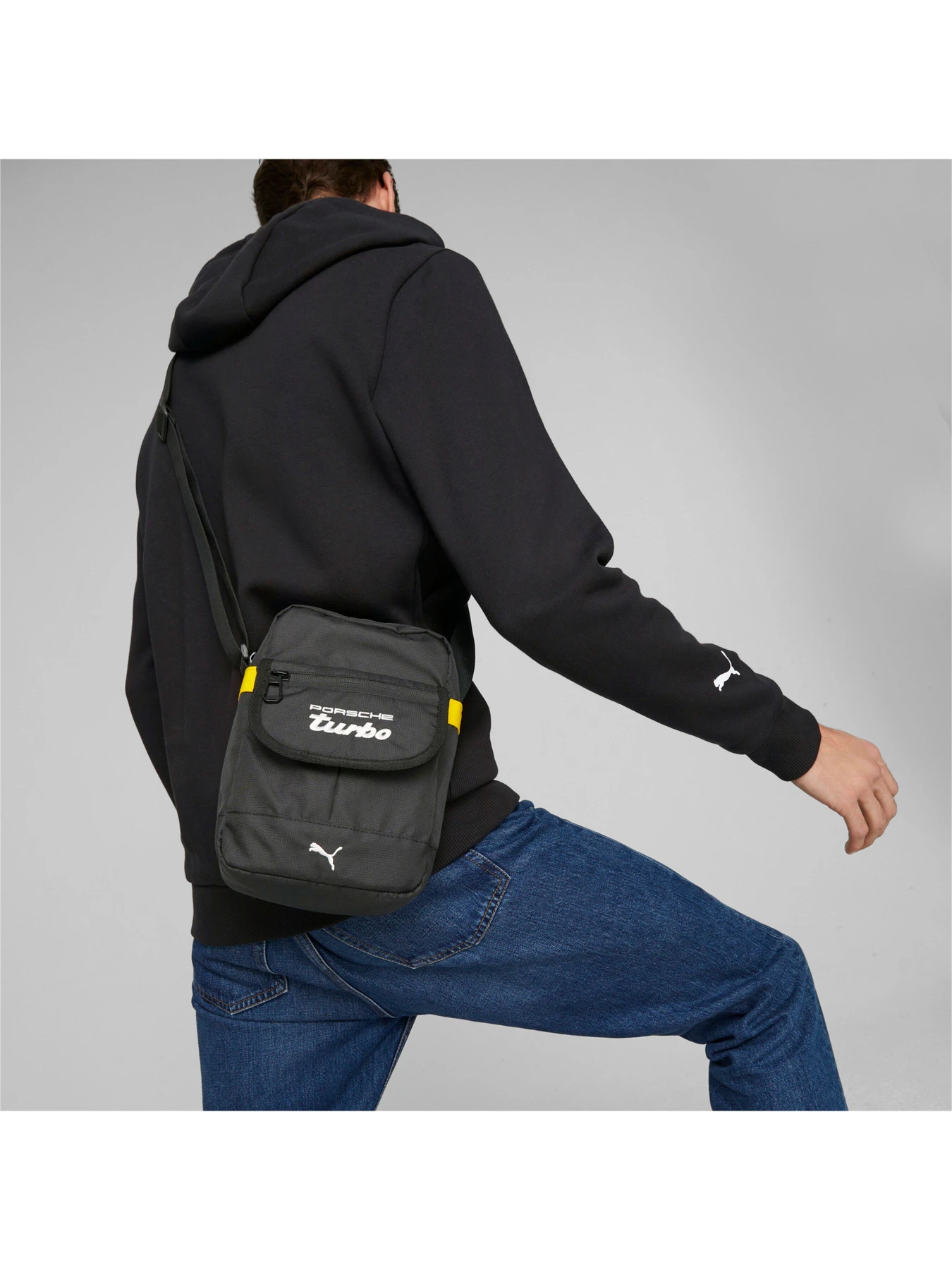 Сумки PUMA Porsche Legacy Small Msgr. модель 079589 Сумки PUMA Porsche Legacy Small Msgr. модель 079589 Фото