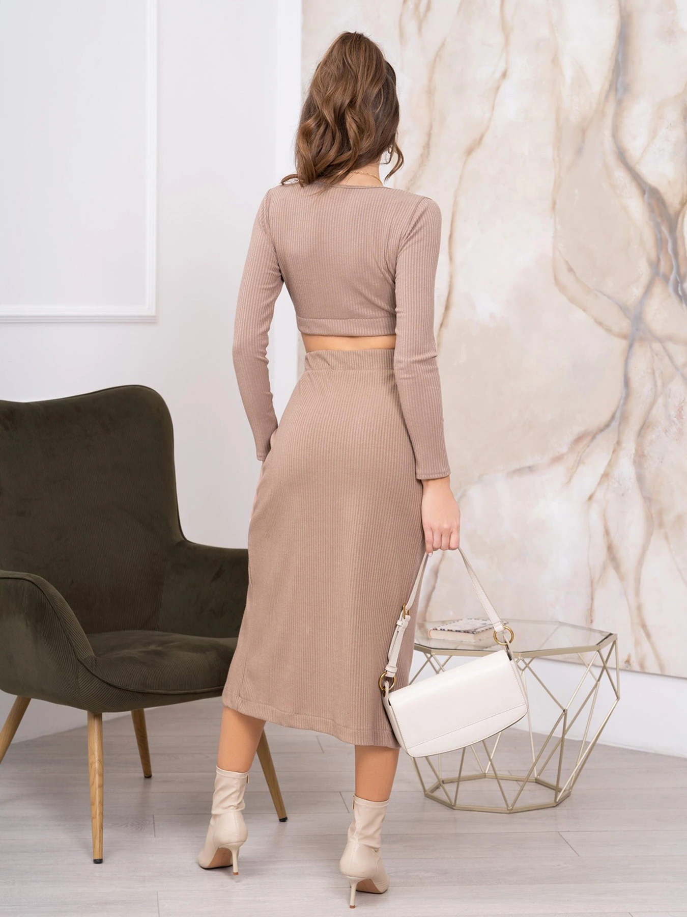 Костюми ISSA Plus модель 13794_beige Костюми ISSA Plus модель 13794_beige Фото