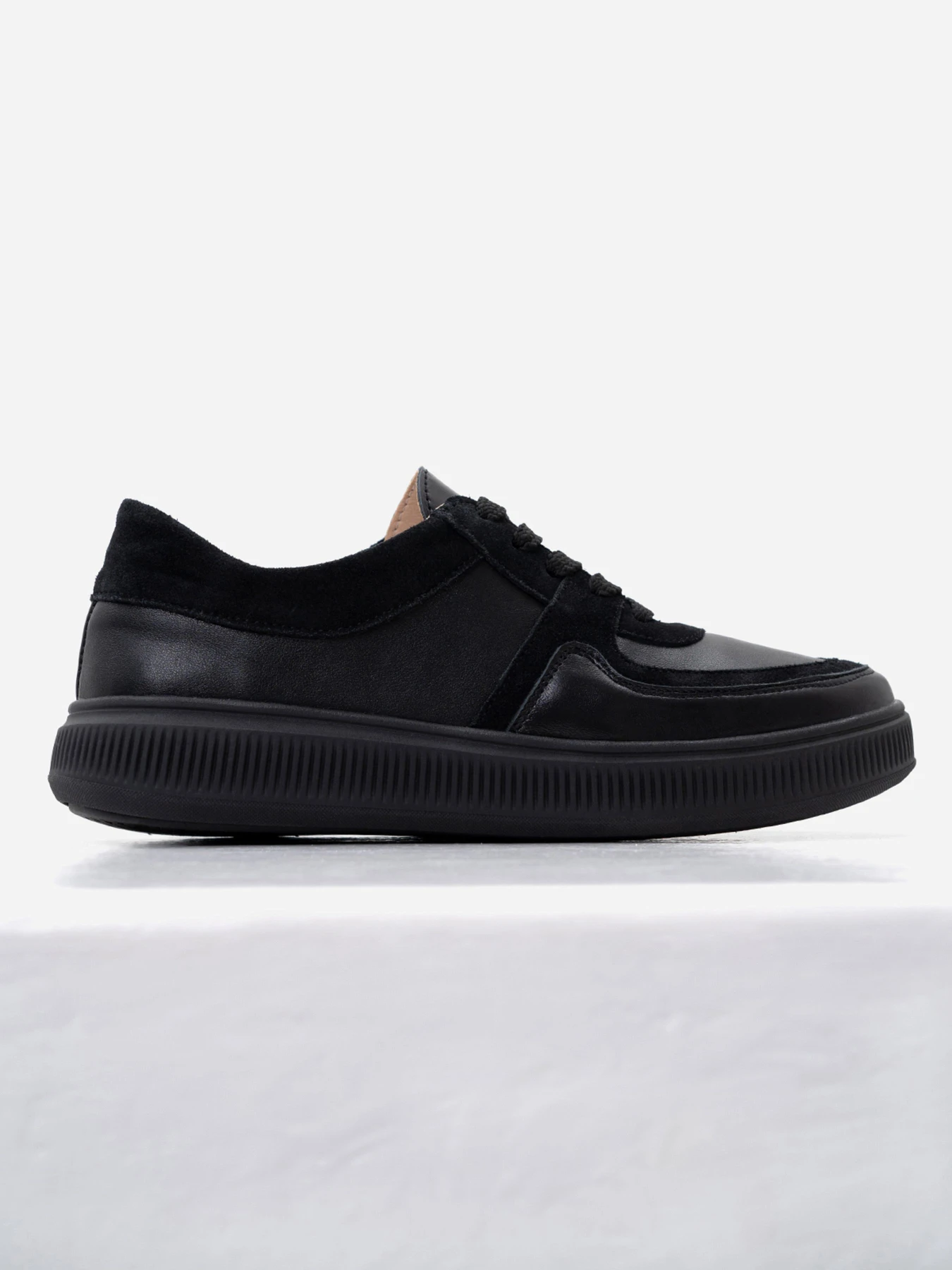 Кроссовки ISSA Plus модель OB2-204_black Кроссовки ISSA Plus модель OB2-204_black Фото