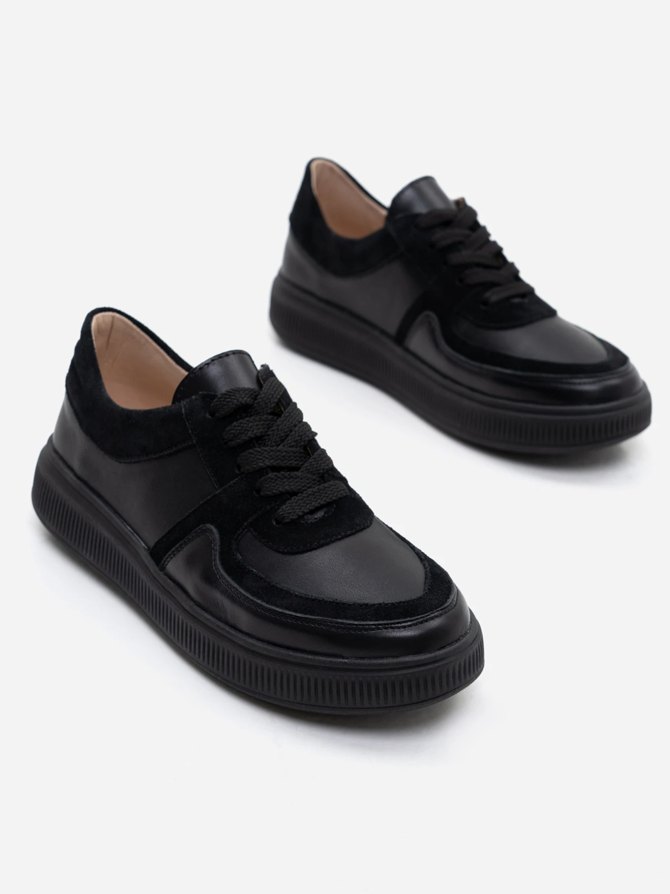 Кроссовки ISSA Plus модель OB2-204_black Кроссовки ISSA Plus модель OB2-204_black Фото