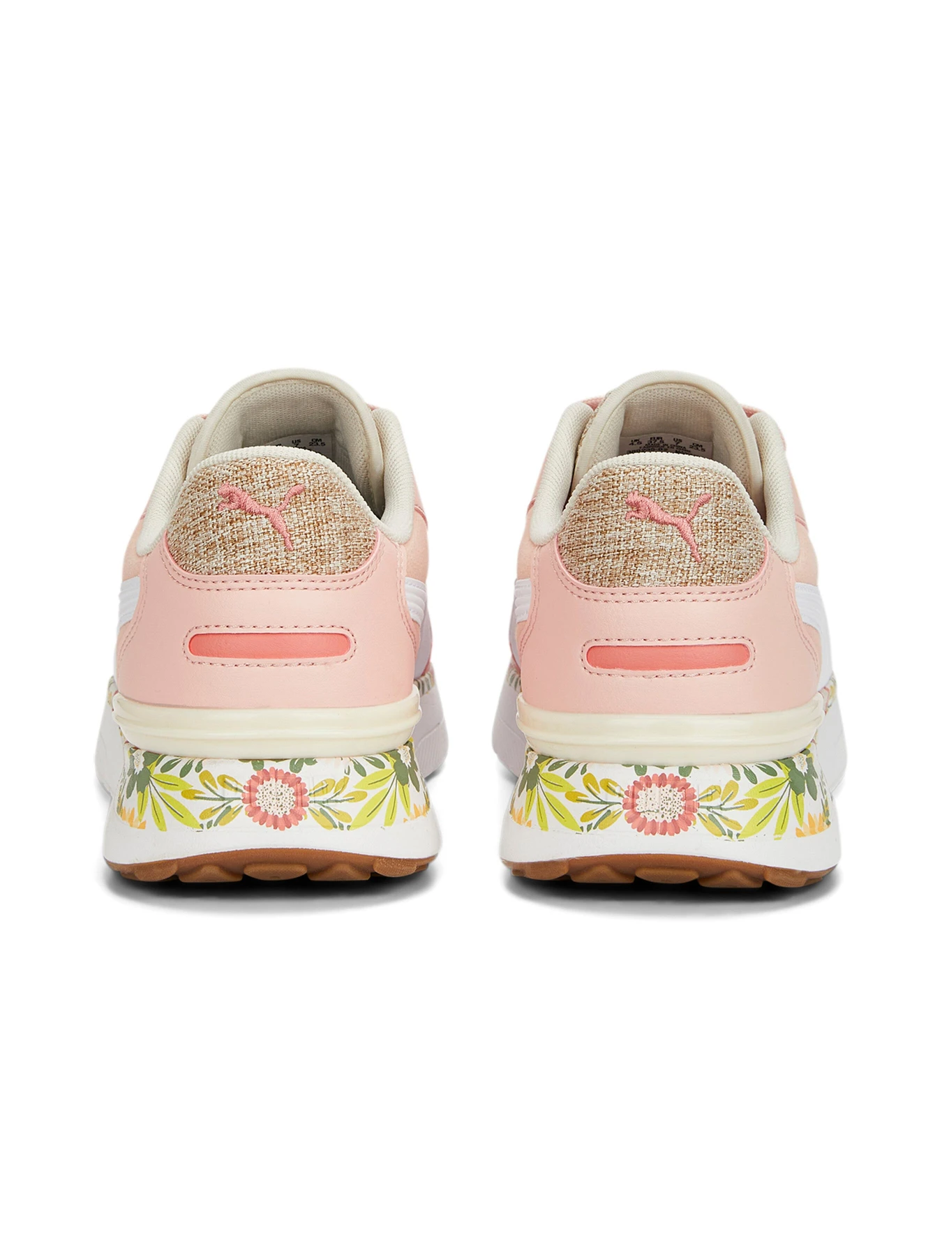 Кросівки PUMA R78 Voyage Wild Garden модель 389235 Фото