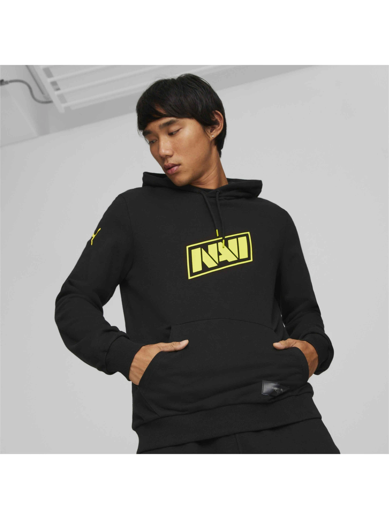 Худі та світшоти PUMA Navi Essential Hoodie модель 538030 Худі та світшоти PUMA Navi Essential Hoodie модель 538030 Фото
