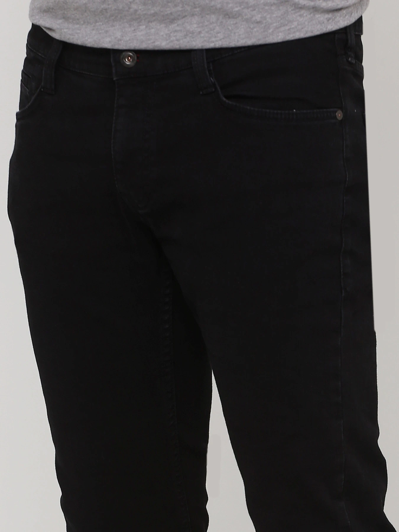 Джинсы Mustang Jeans модель 4004664 Джинсы Mustang Jeans модель 4004664 Фото