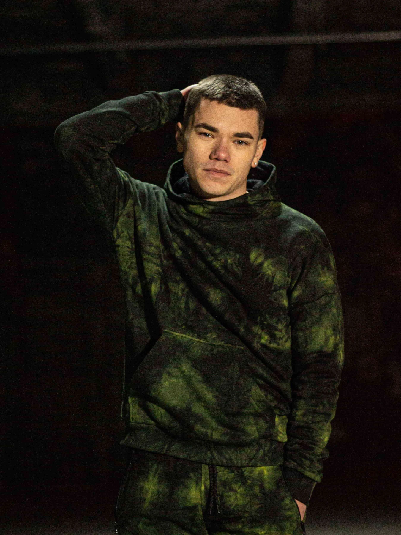 Худи и свитшоты Custom Wear модель cw-hood-9122 Худи и свитшоты Custom Wear модель cw-hood-9122 Фото