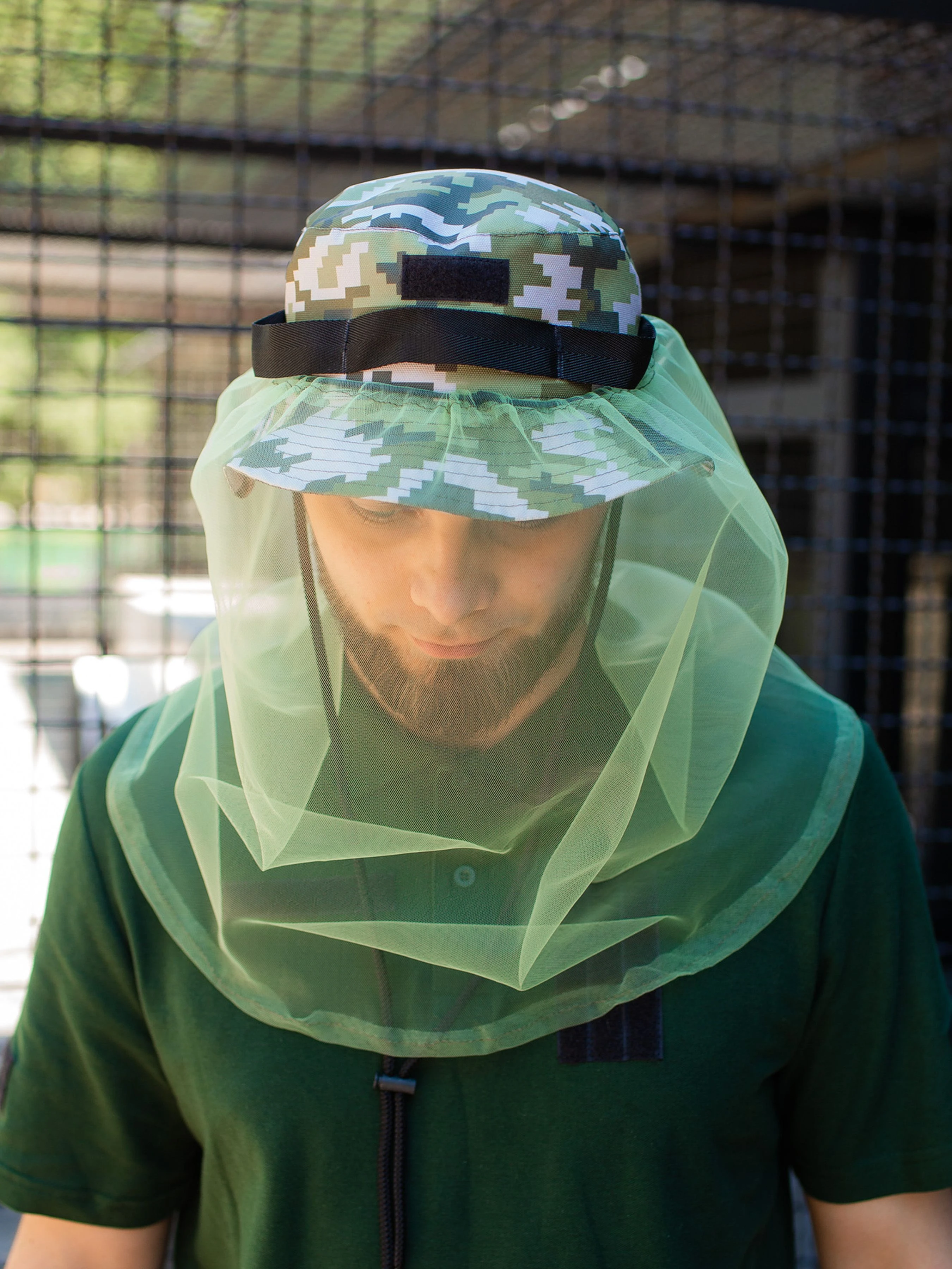 Without Шапки та кепки колір хакі