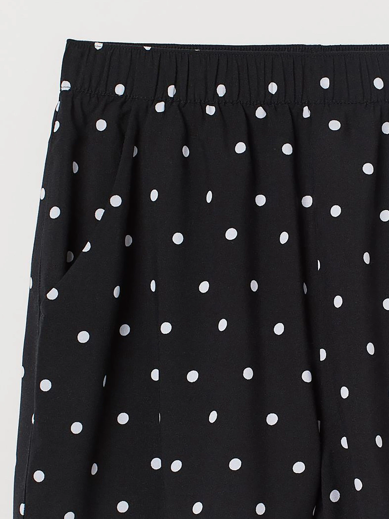 Шорти H&M модель 58448 Фото
