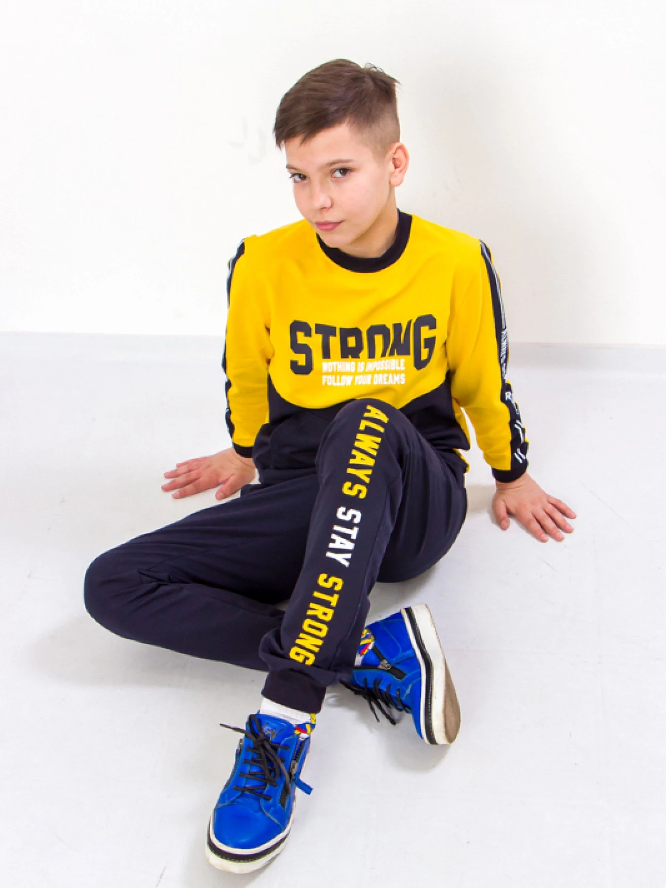 Костюмы Носи своє модель 6359-057-33-grchicq-strong Фото