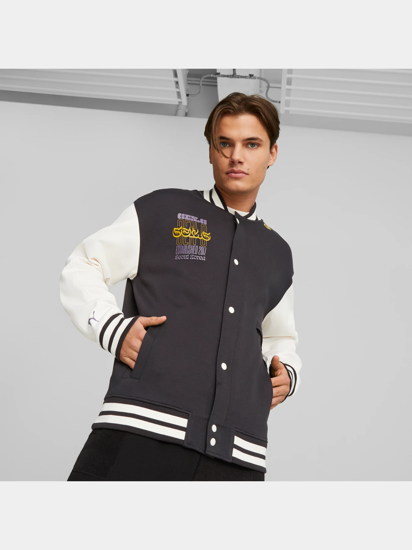Куртки и дубленки PUMA Gen.g Varsity Jacket модель 539013 Фото