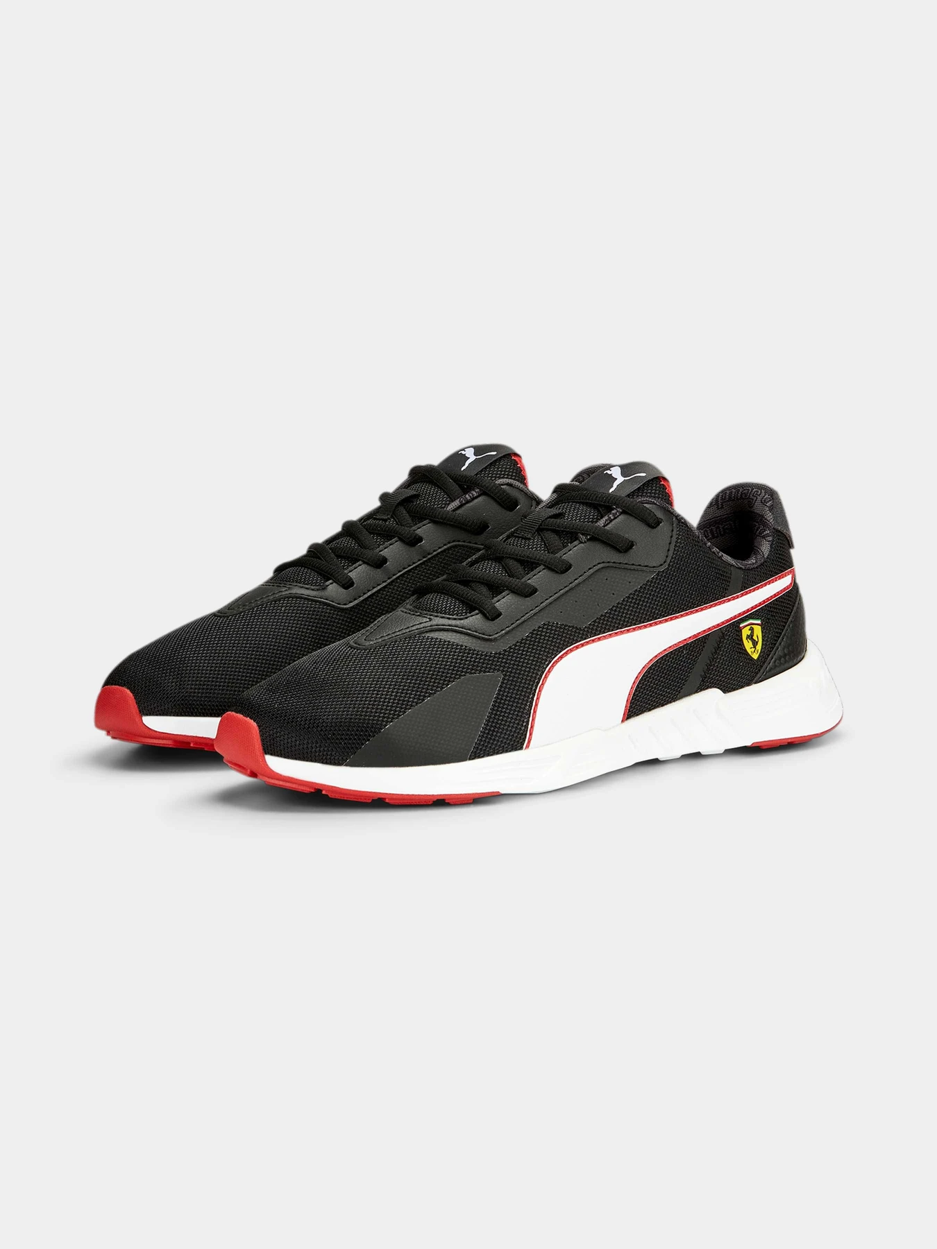 Кроссовки PUMA Ferrari Tiburion модель 307515 Кроссовки PUMA Ferrari Tiburion модель 307515 Фото