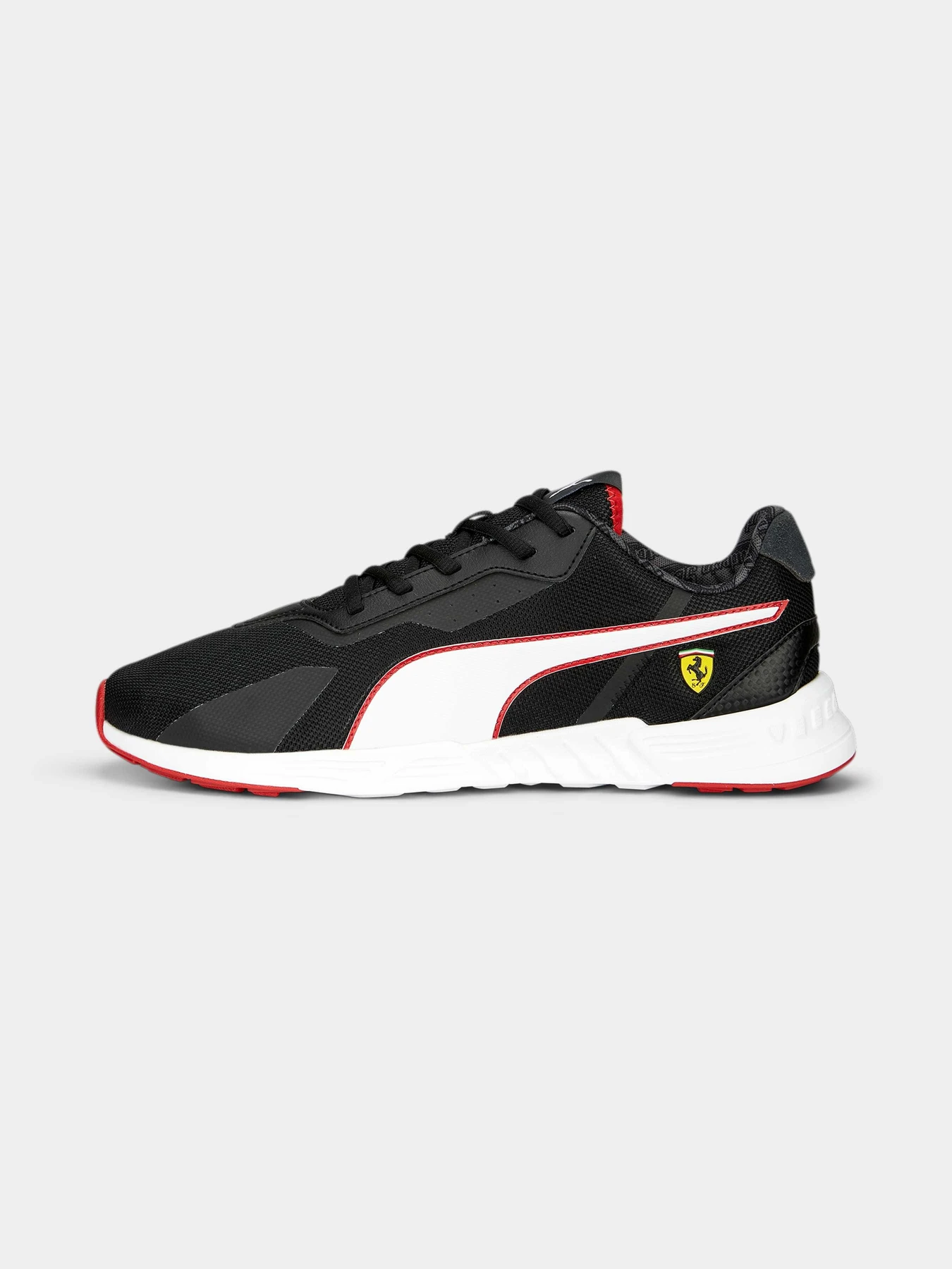 Кроссовки PUMA Ferrari Tiburion модель 307515 Кроссовки PUMA Ferrari Tiburion модель 307515 Фото