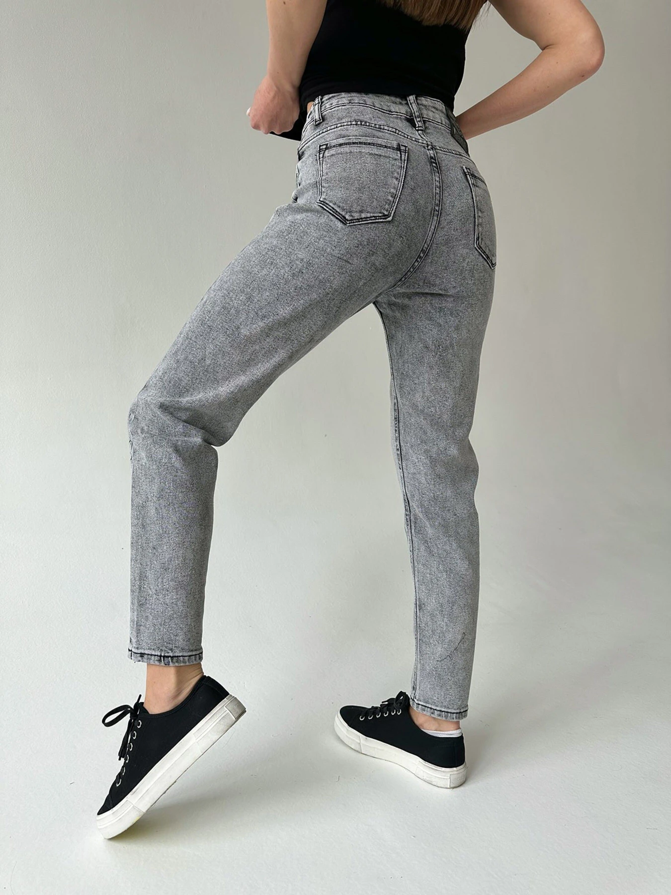 Джинси ISSA Plus модель WN20-236_grey Джинси ISSA Plus модель WN20-236_grey Фото