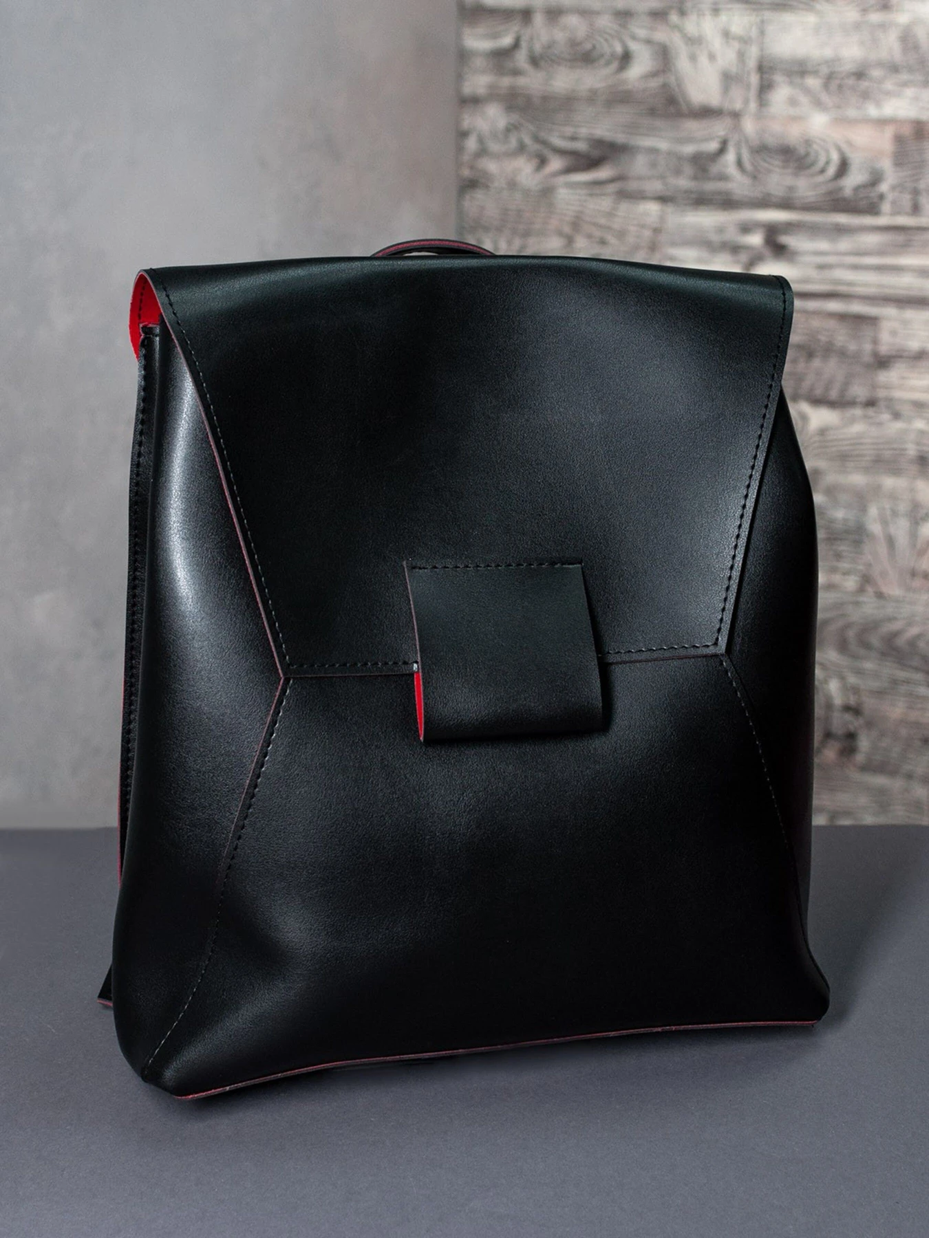 Рюкзаки ISSA Plus модель SU3-178_blackred Рюкзаки ISSA Plus модель SU3-178_blackred Фото
