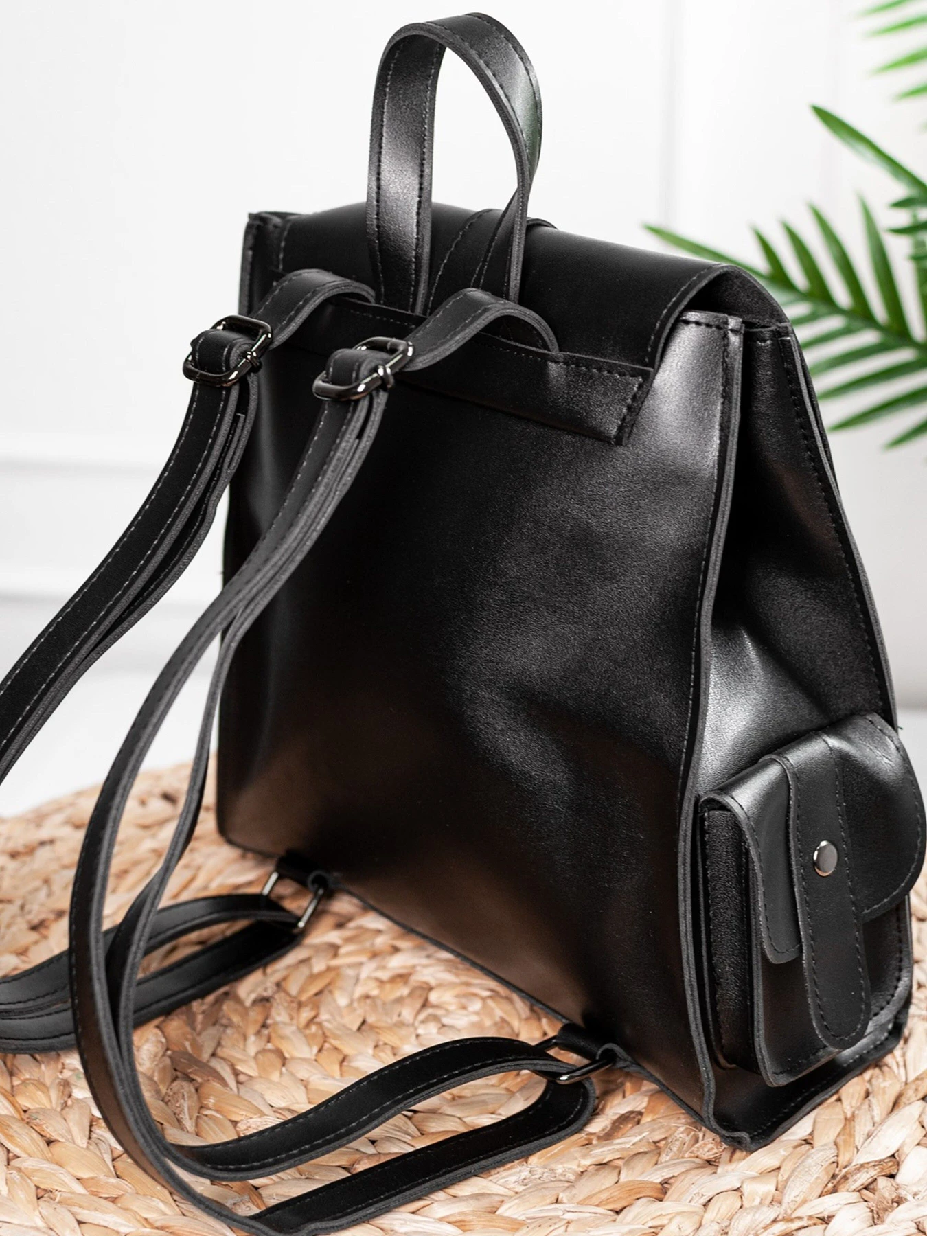 Рюкзаки ISSA Plus модель SU3-180_black Рюкзаки ISSA Plus модель SU3-180_black Фото