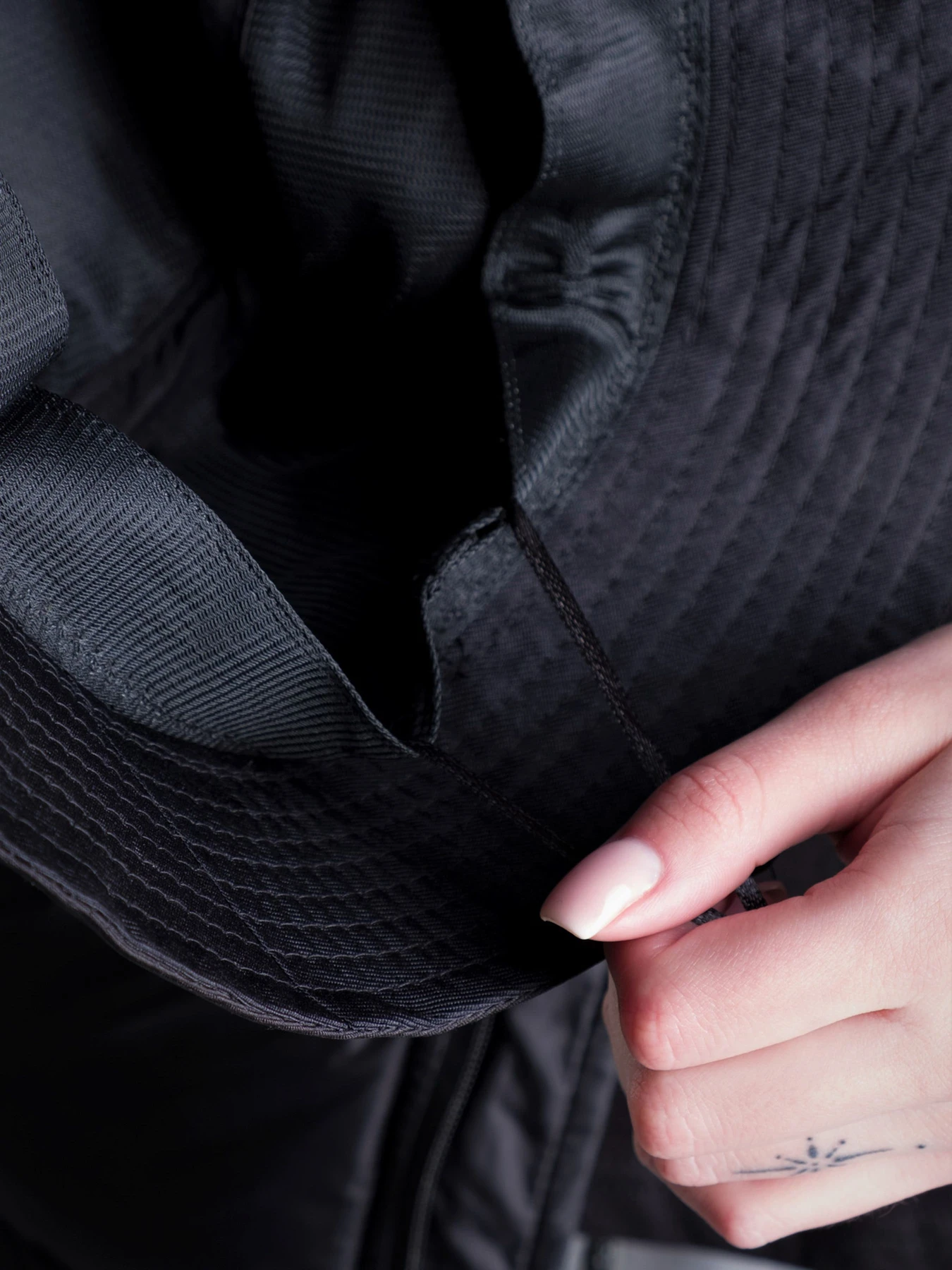 Шапки и кепки Without модель 8048948 Фото